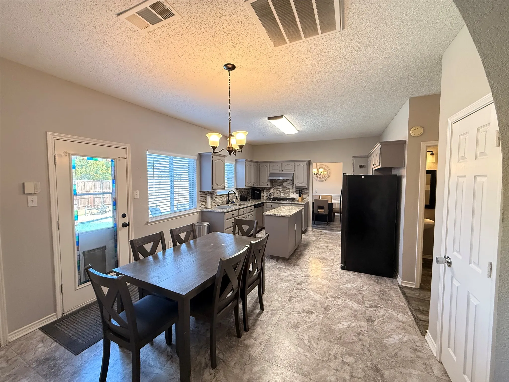 Single Family Residence For Rent in Collin County , 1421 Berkley Road, Allen, Texas 75002, 4 Bedroom, 3 Bathroom, 2 Garage spaces, 2,546 Sqft, built in 1999, mls#21386573, Real Estate Agent in Allen, Homes For Rent in Collin county, Homes For Rent in Allen, Realtor in Allen Texas, Real Estate Brokerage Independent Realty Texas, Luminita Cordes Realtor