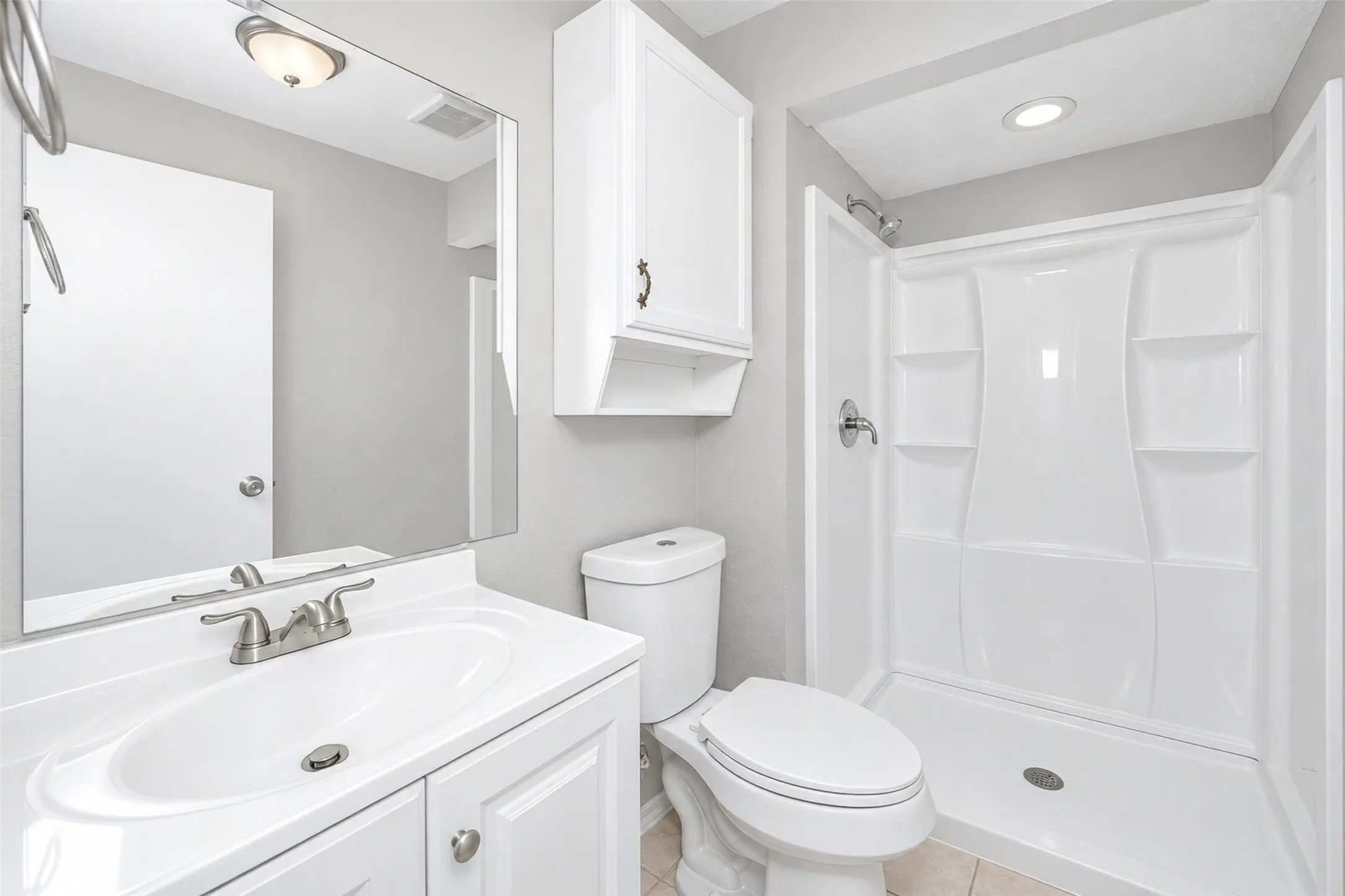 Single Family Residence For Rent in Collin County , 1204 W Spring Creek Parkway, Plano, Texas 75023, 3 Bedroom, 2 Bathroom, 2 Garage spaces, 1,601 Sqft, built in 1975, mls#21289099, Real Estate Agent in Plano, Homes For Rent in Collin county, Homes For Rent in Plano, Realtor in Plano Texas, Real Estate Brokerage Independent Realty Texas, Luminita Cordes Realtor