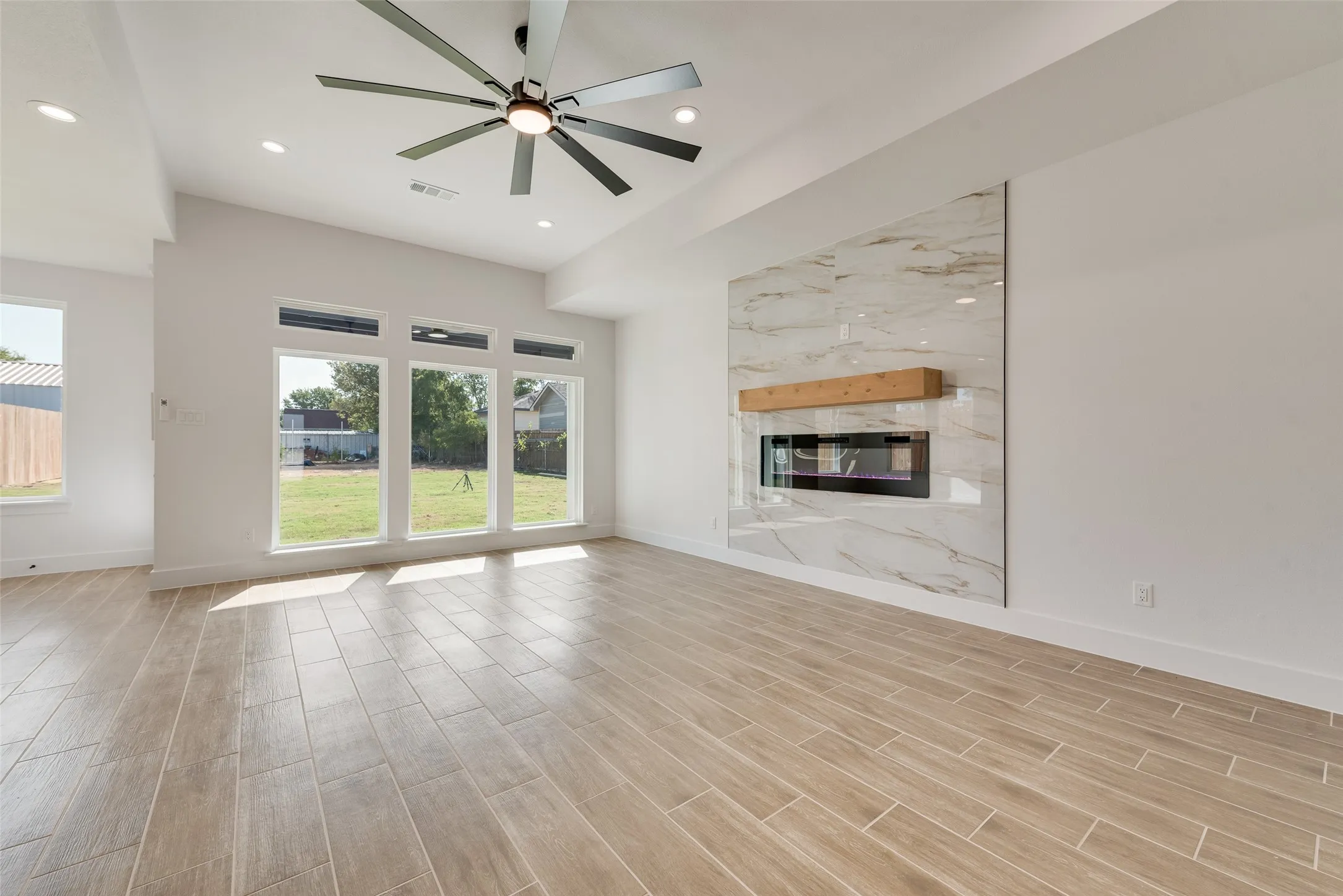 Single Family Residence For Sale in Dallas County , 9324 Beckleycrest Avenue, Dallas, Texas 75232, 4 Bedroom, 2 Bathroom, 2 Garage spaces, 1,920 Sqft, built in 2026, mls#21386311, Real Estate Agent in Dallas, Homes For Sale in Dallas county, Homes For Sale in Dallas, Realtor in Dallas Texas, Real Estate Brokerage Independent Realty Texas, Luminita Cordes Realtor