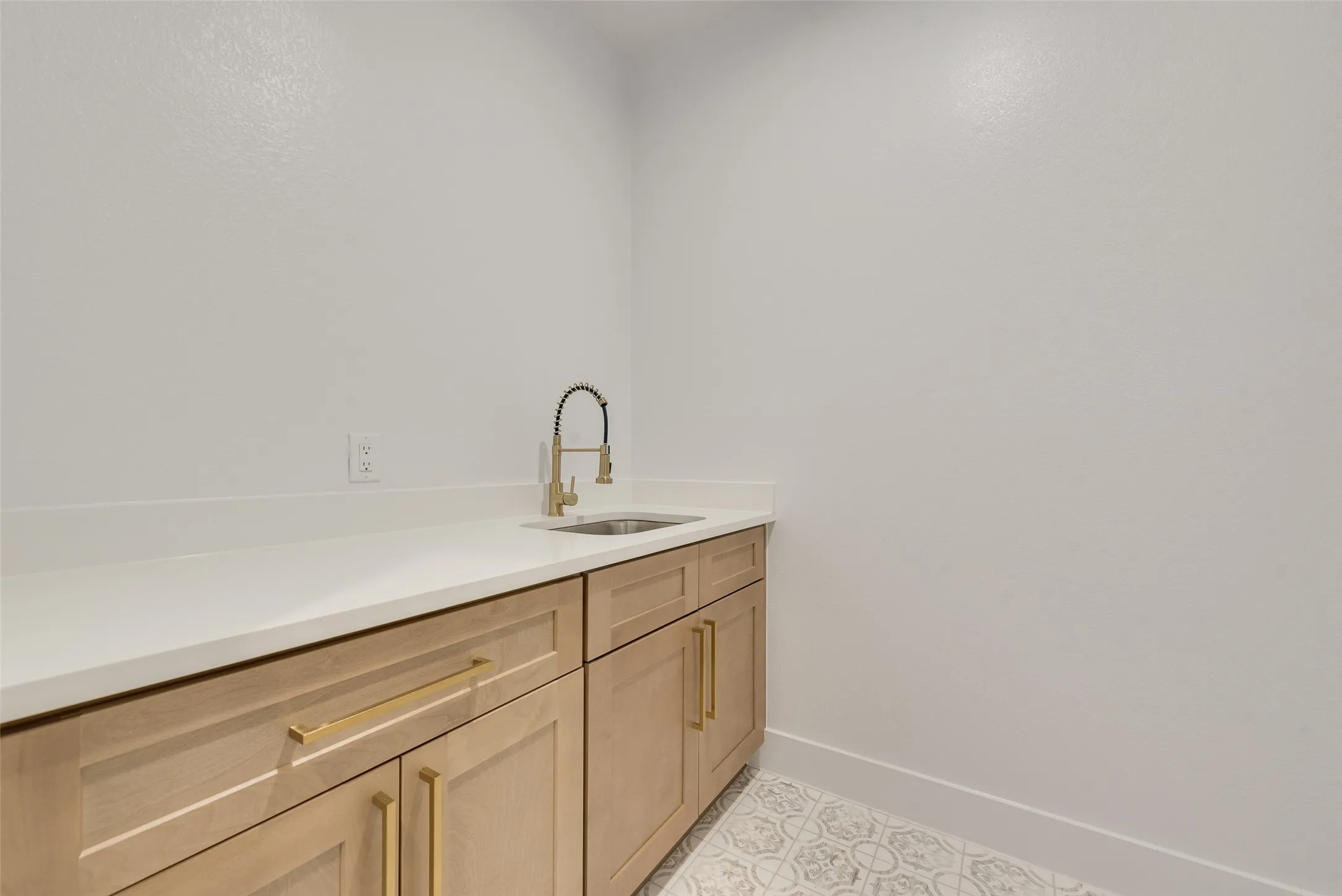 Single Family Residence For Sale in Dallas County , 9324 Beckleycrest Avenue, Dallas, Texas 75232, 4 Bedroom, 2 Bathroom, 2 Garage spaces, 1,920 Sqft, built in 2026, mls#21386311, Real Estate Agent in Dallas, Homes For Sale in Dallas county, Homes For Sale in Dallas, Realtor in Dallas Texas, Real Estate Brokerage Independent Realty Texas, Luminita Cordes Realtor