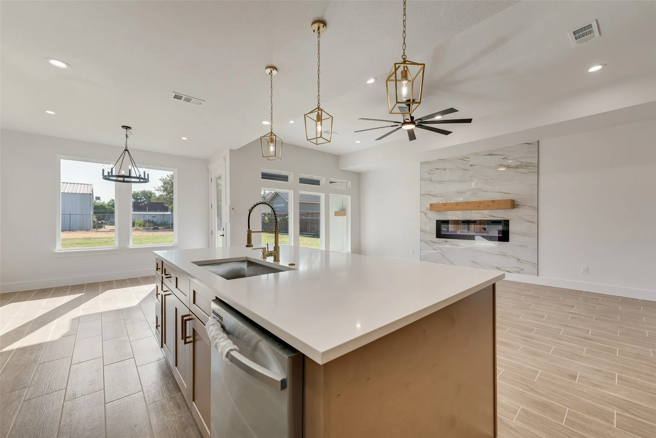 Single Family Residence For Sale in Dallas County , 9324 Beckleycrest Avenue, Dallas, Texas 75232, 4 Bedroom, 2 Bathroom, 2 Garage spaces, 1,920 Sqft, built in 2026, mls#21386311, Real Estate Agent in Dallas, Homes For Sale in Dallas county, Homes For Sale in Dallas, Realtor in Dallas Texas, Real Estate Brokerage Independent Realty Texas, Luminita Cordes Realtor