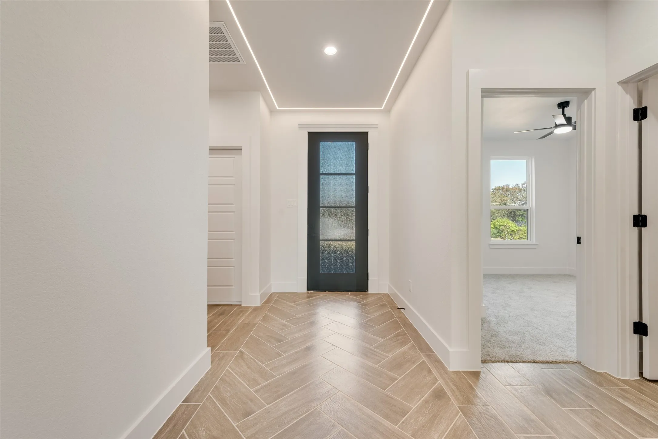 Single Family Residence For Sale in Dallas County , 9324 Beckleycrest Avenue, Dallas, Texas 75232, 4 Bedroom, 2 Bathroom, 2 Garage spaces, 1,920 Sqft, built in 2026, mls#21386311, Real Estate Agent in Dallas, Homes For Sale in Dallas county, Homes For Sale in Dallas, Realtor in Dallas Texas, Real Estate Brokerage Independent Realty Texas, Luminita Cordes Realtor