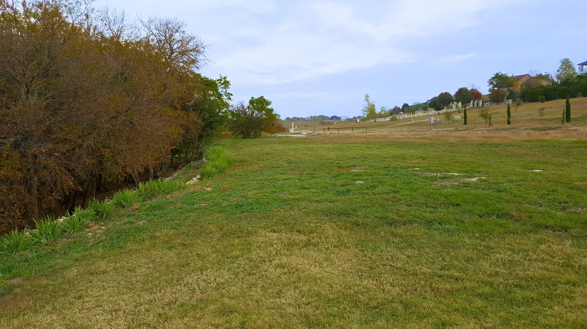Unimproved Land For Sale in Hood County , 1210 Bentwater Parkway, Granbury, Texas 76049, 0, 0, Garage spaces, 0 Sqft, built in 0, mls#21385773, Real Estate Agent in Granbury, Homes For Sale in Hood county, Homes For Sale in Granbury, Realtor in Granbury Texas, Real Estate Brokerage Independent Realty Texas, Luminita Cordes Realtor