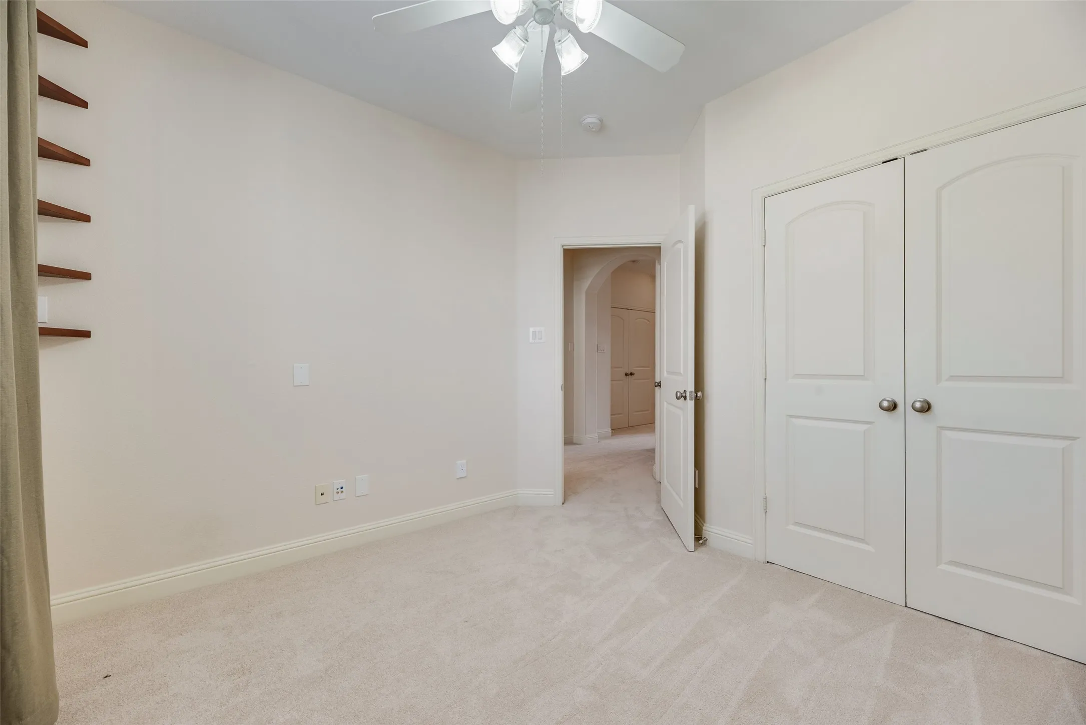 Townhouse For Sale in Collin County , 7233 Kasko Drive, Plano, Texas 75024, 2 Bedroom, 3 Bathroom, 2 Garage spaces, 1,631 Sqft, built in 2005, mls#21380904, Real Estate Agent in Plano, Homes For Sale in Collin county, Homes For Sale in Plano, Realtor in Plano Texas, Real Estate Brokerage Independent Realty Texas, Luminita Cordes Realtor