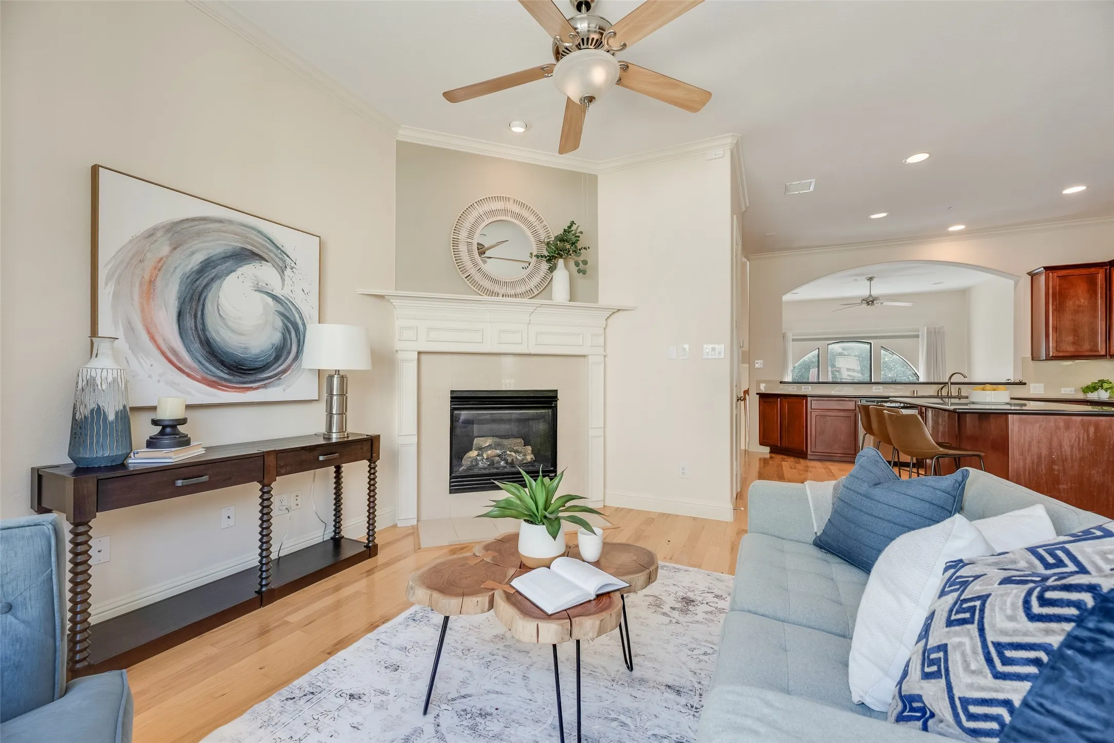 Townhouse For Sale in Collin County , 7233 Kasko Drive, Plano, Texas 75024, 2 Bedroom, 3 Bathroom, 2 Garage spaces, 1,873 Sqft, built in 2005, mls#21380904, Real Estate Agent in Plano, Homes For Sale in Collin county, Homes For Sale in Plano, Realtor in Plano Texas, Real Estate Brokerage Independent Realty Texas, Luminita Cordes Realtor
