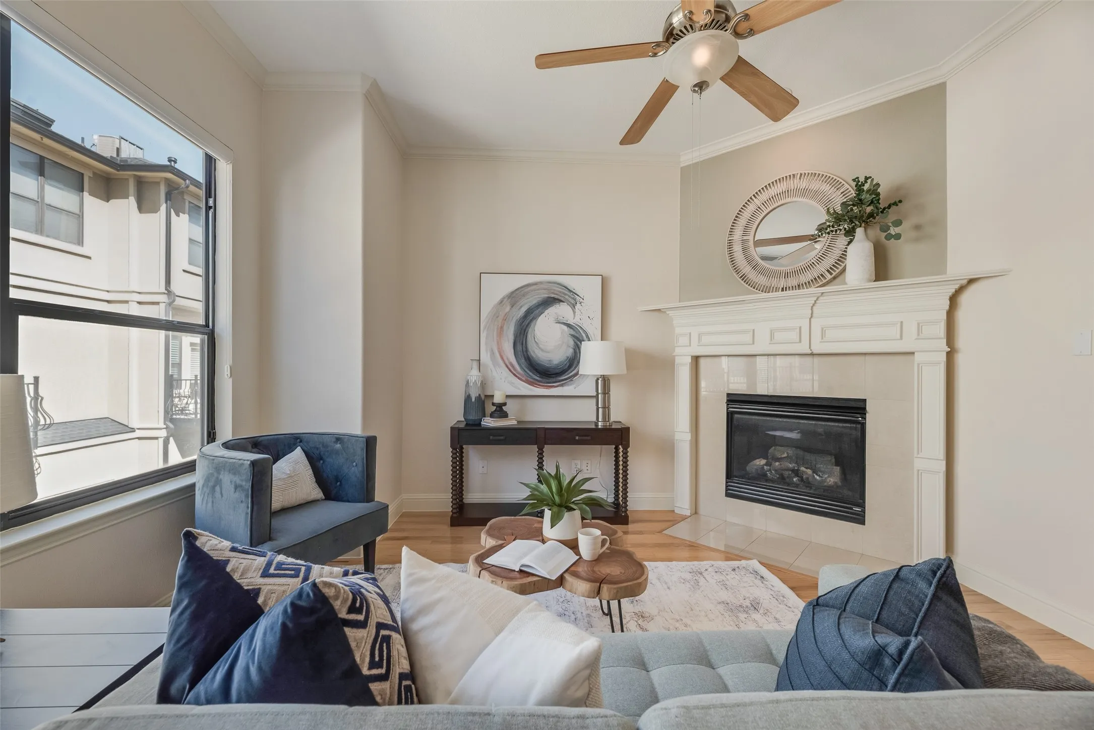 Townhouse For Sale in Collin County , 7233 Kasko Drive, Plano, Texas 75024, 2 Bedroom, 3 Bathroom, 2 Garage spaces, 1,873 Sqft, built in 2005, mls#21380904, Real Estate Agent in Plano, Homes For Sale in Collin county, Homes For Sale in Plano, Realtor in Plano Texas, Real Estate Brokerage Independent Realty Texas, Luminita Cordes Realtor