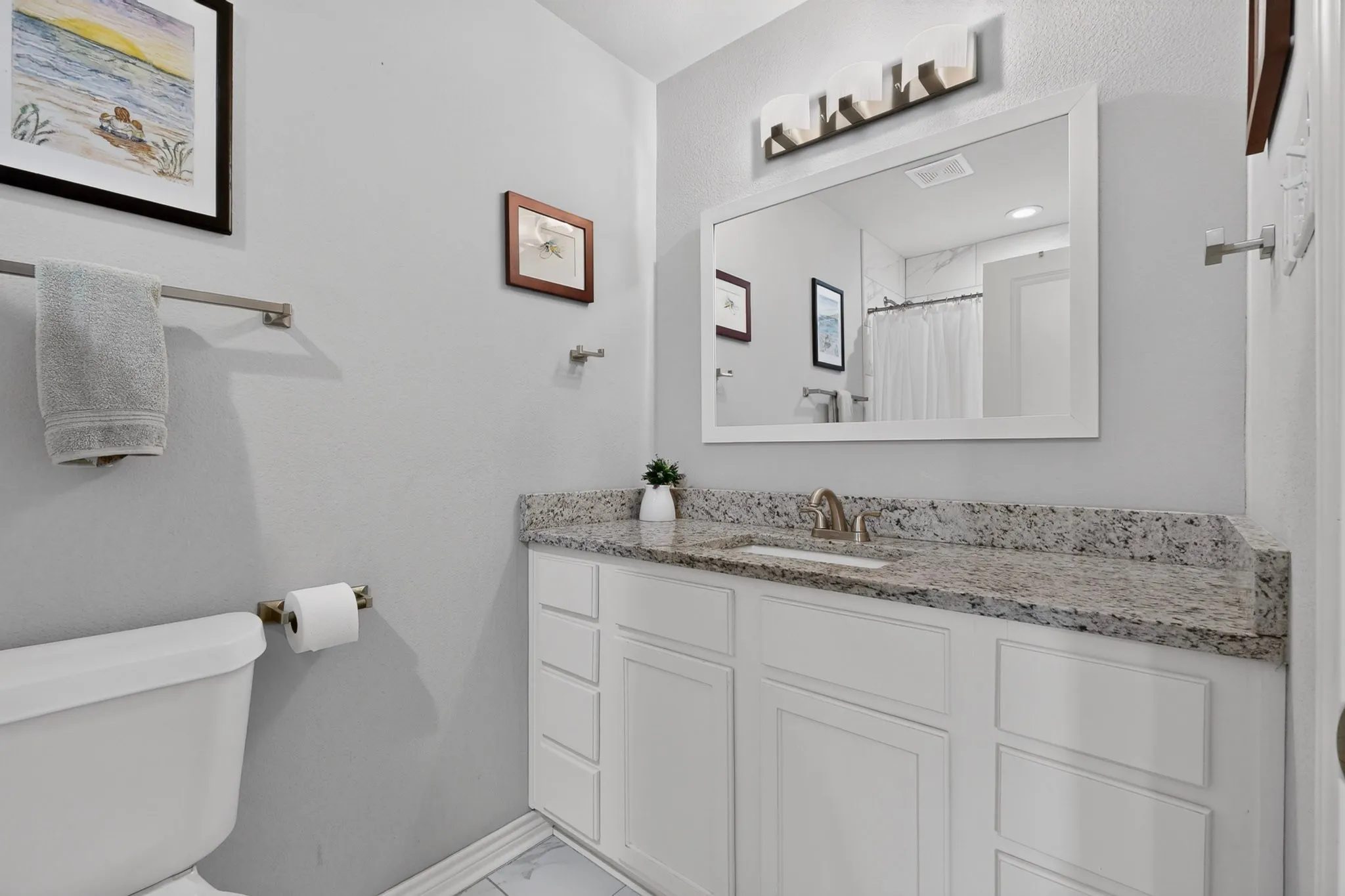 Single Family Residence For Sale in Dallas County , 8632 Kingspoint Drive, Dallas, Texas 75238, 4 Bedroom, 2 Bathroom, 2 Garage spaces, 1,476 Sqft, built in 1963, mls#21387709, Real Estate Agent in Dallas, Homes For Sale in Dallas county, Homes For Sale in Dallas, Realtor in Dallas Texas, Real Estate Brokerage Independent Realty Texas, Luminita Cordes Realtor