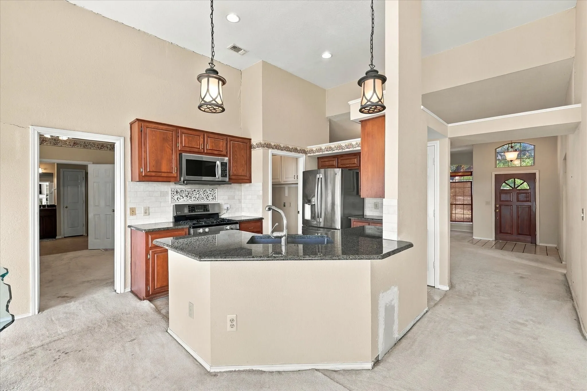Single Family Residence For Sale in Collin County , 5307 Quail Creek Drive, Mc Kinney, Texas 75072, 3 Bedroom, 2 Bathroom, 2 Garage spaces, 1,823 Sqft, built in 1990, mls#21388196, Real Estate Agent in Mc Kinney, Homes For Sale in Collin county, Homes For Sale in Mc Kinney, Realtor in Mc Kinney Texas, Real Estate Brokerage Independent Realty Texas, Luminita Cordes Realtor