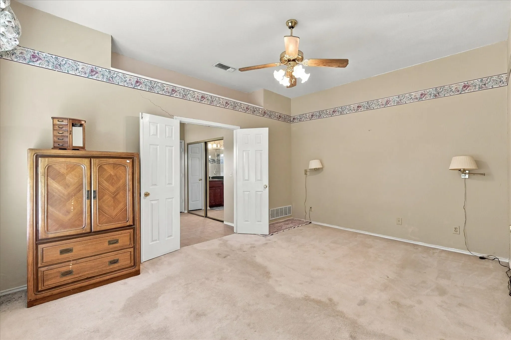 Single Family Residence For Sale in Collin County , 5307 Quail Creek Drive, Mc Kinney, Texas 75072, 3 Bedroom, 2 Bathroom, 2 Garage spaces, 1,823 Sqft, built in 1990, mls#21388196, Real Estate Agent in Mc Kinney, Homes For Sale in Collin county, Homes For Sale in Mc Kinney, Realtor in Mc Kinney Texas, Real Estate Brokerage Independent Realty Texas, Luminita Cordes Realtor