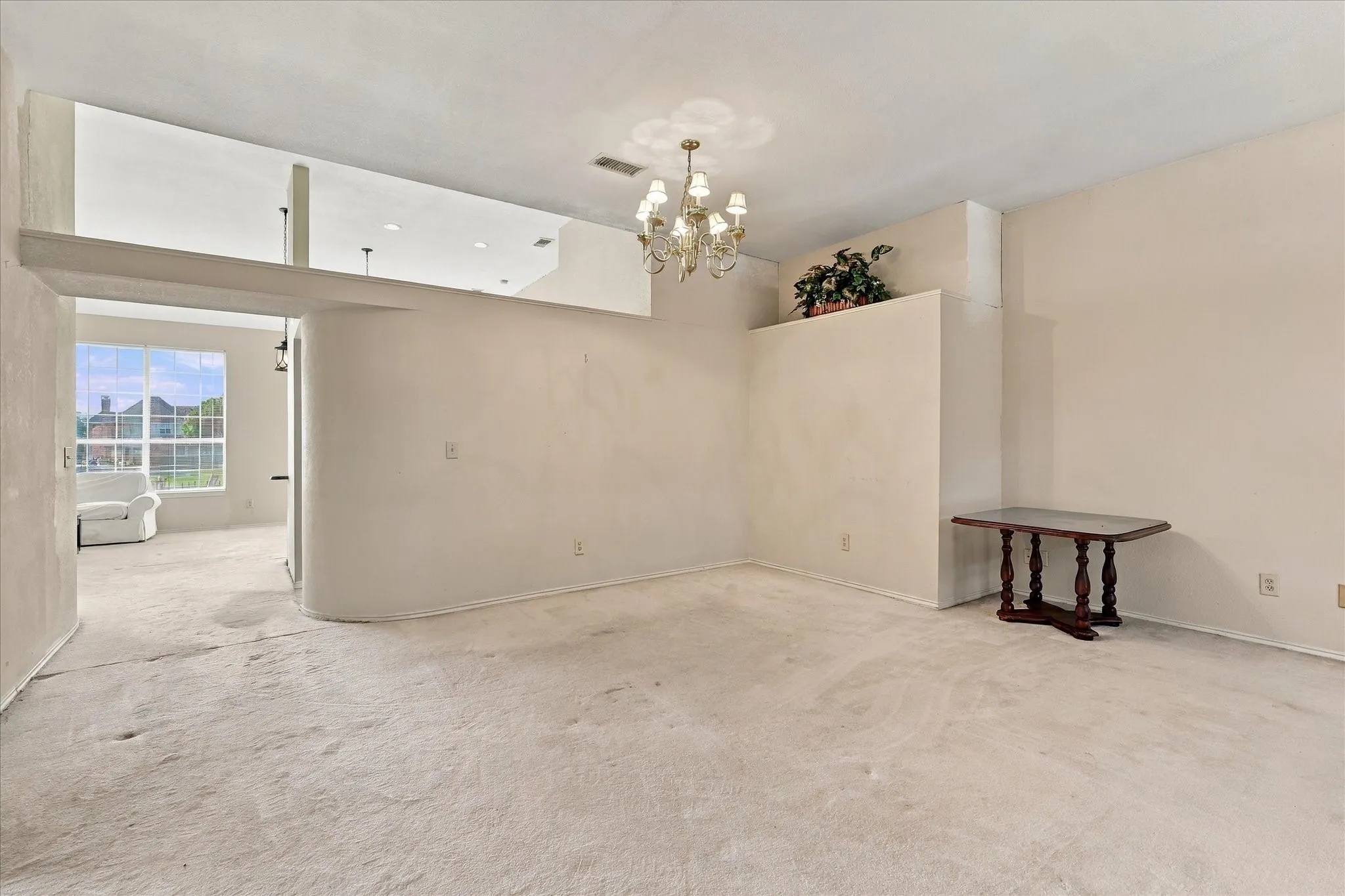 Single Family Residence For Sale in Collin County , 5307 Quail Creek Drive, Mc Kinney, Texas 75072, 3 Bedroom, 2 Bathroom, 2 Garage spaces, 1,823 Sqft, built in 1990, mls#21388196, Real Estate Agent in Mc Kinney, Homes For Sale in Collin county, Homes For Sale in Mc Kinney, Realtor in Mc Kinney Texas, Real Estate Brokerage Independent Realty Texas, Luminita Cordes Realtor