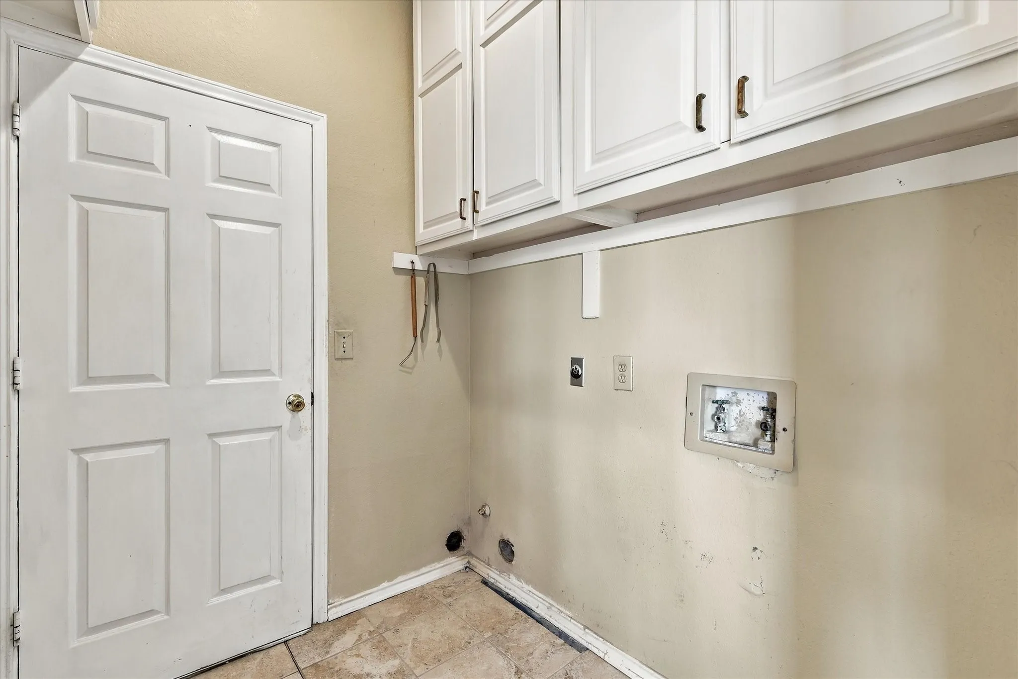 Single Family Residence For Sale in Collin County , 5307 Quail Creek Drive, Mc Kinney, Texas 75072, 3 Bedroom, 2 Bathroom, 2 Garage spaces, 1,823 Sqft, built in 1990, mls#21388196, Real Estate Agent in Mc Kinney, Homes For Sale in Collin county, Homes For Sale in Mc Kinney, Realtor in Mc Kinney Texas, Real Estate Brokerage Independent Realty Texas, Luminita Cordes Realtor
