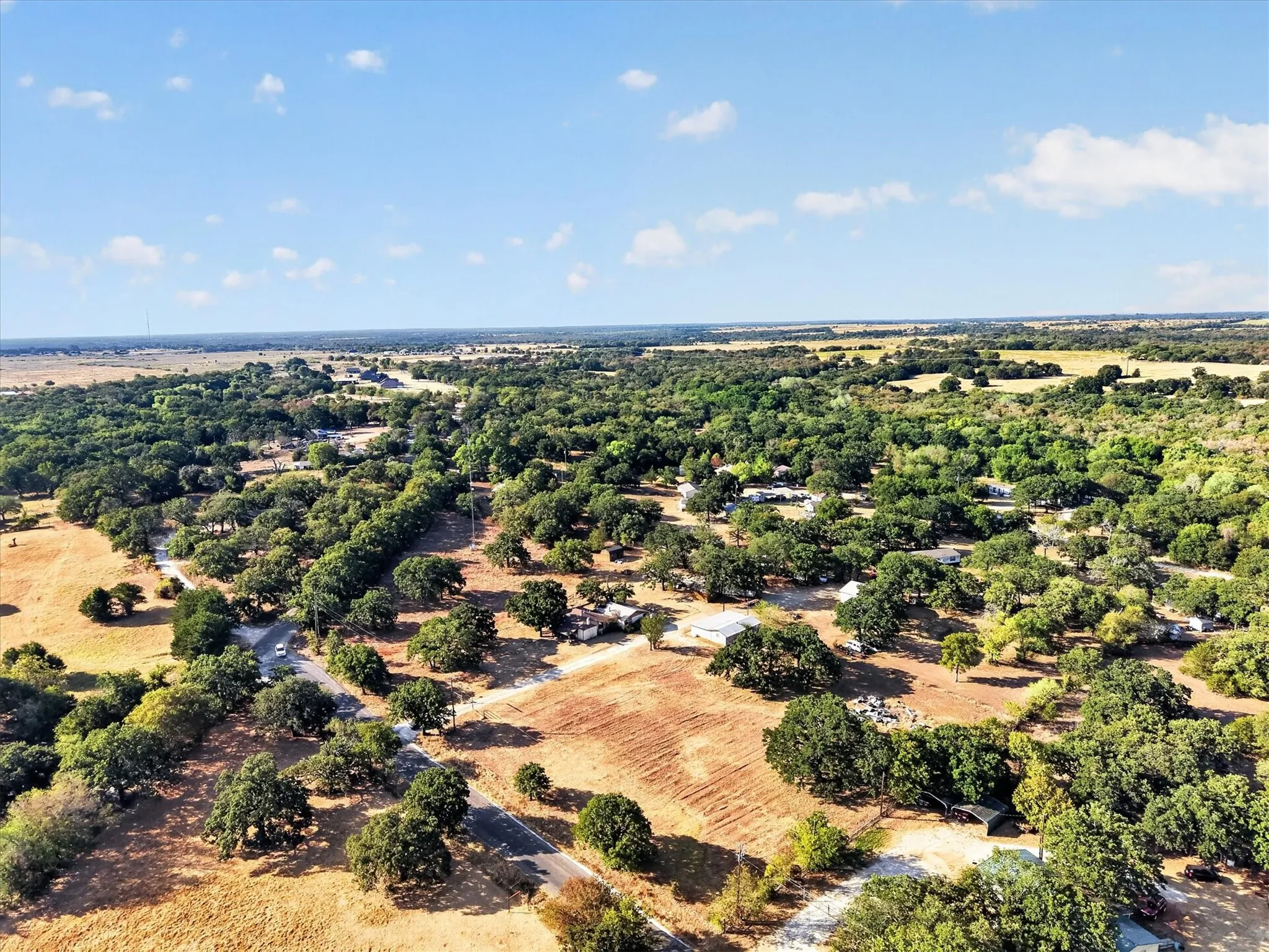 Single Family Residence For Sale in Johnson County , 2332 County Road 411, Alvarado, Texas 76009, 3 Bedroom, 2 Bathroom, 2 Garage spaces, 1,933 Sqft, built in 1981, mls#21387583, Real Estate Agent in Alvarado, Homes For Sale in Johnson county, Homes For Sale in Alvarado, Realtor in Alvarado Texas, Real Estate Brokerage Independent Realty Texas, Luminita Cordes Realtor