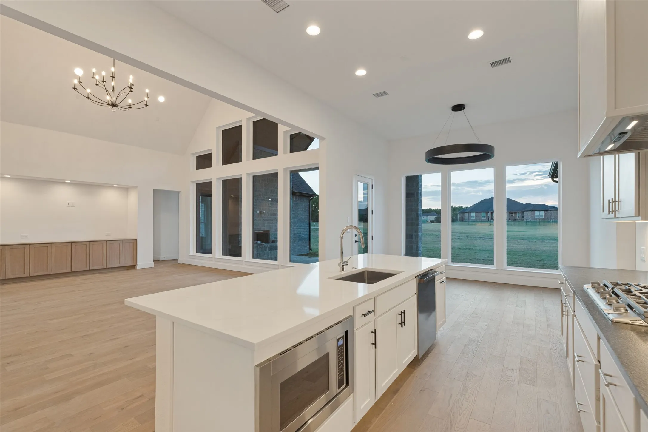 Single Family Residence For Sale in Collin County , 6715 Lakeview Drive, Mc Kinney, Texas 75071, 4 Bedroom, 4 Bathroom, 3 Garage spaces, 3,123 Sqft, built in 2026, mls#21385409, Real Estate Agent in Mc Kinney, Homes For Sale in Collin county, Homes For Sale in Mc Kinney, Realtor in Mc Kinney Texas, Real Estate Brokerage Independent Realty Texas, Luminita Cordes Realtor