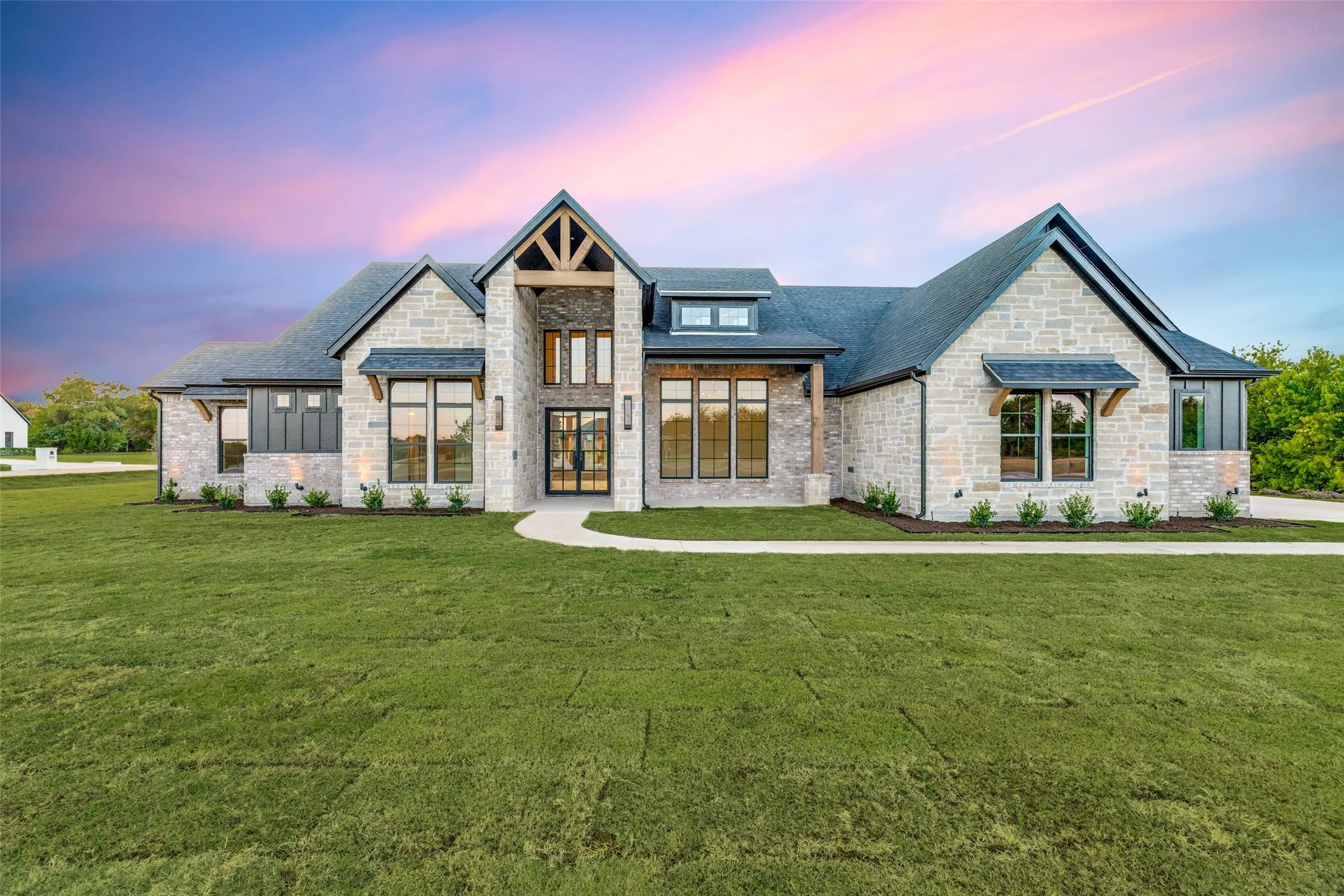 Single Family Residence For Sale in Collin County , 6715 Lakeview Drive, Mc Kinney, Texas 75071, 4 Bedroom, 4 Bathroom, 3 Garage spaces, 3,123 Sqft, built in 2026, mls#21385409, Real Estate Agent in Mc Kinney, Homes For Sale in Collin county, Homes For Sale in Mc Kinney, Realtor in Mc Kinney Texas, Real Estate Brokerage Independent Realty Texas, Luminita Cordes Realtor