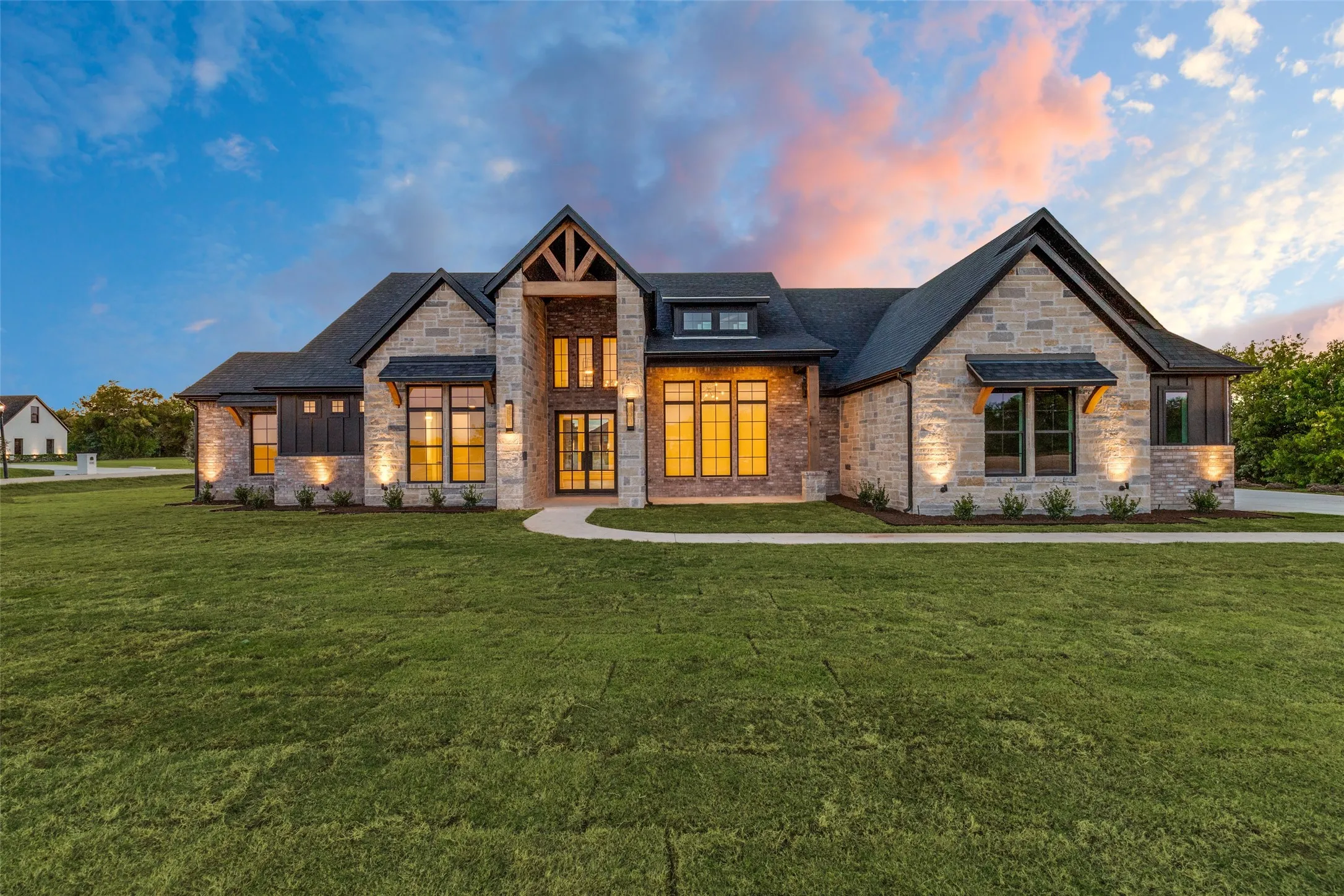 Single Family Residence For Sale in Collin County , 6715 Lakeview Drive, Mc Kinney, Texas 75071, 4 Bedroom, 4 Bathroom, 3 Garage spaces, 3,123 Sqft, built in 2026, mls#21385409, Real Estate Agent in Mc Kinney, Homes For Sale in Collin county, Homes For Sale in Mc Kinney, Realtor in Mc Kinney Texas, Real Estate Brokerage Independent Realty Texas, Luminita Cordes Realtor
