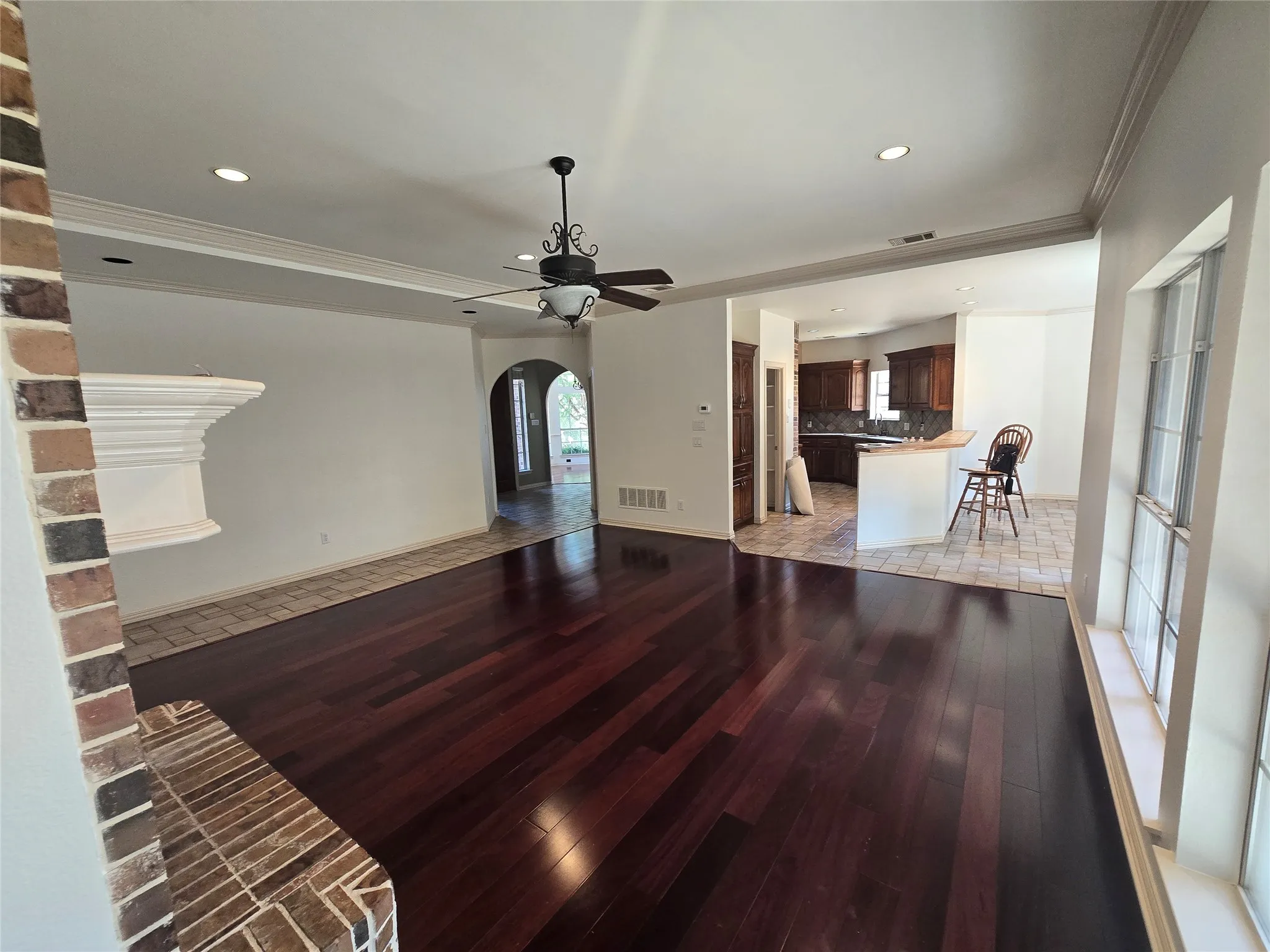 Single Family Residence For Sale in Rockwall County , 5607 Ranger Drive, Rockwall, Texas 75032, 4 Bedroom, 4 Bathroom, 2 Garage spaces, 3,071 Sqft, built in 2001, mls#21389324, Real Estate Agent in Rockwall, Homes For Sale in Rockwall county, Homes For Sale in Rockwall, Realtor in Rockwall Texas, Real Estate Brokerage Independent Realty Texas, Luminita Cordes Realtor