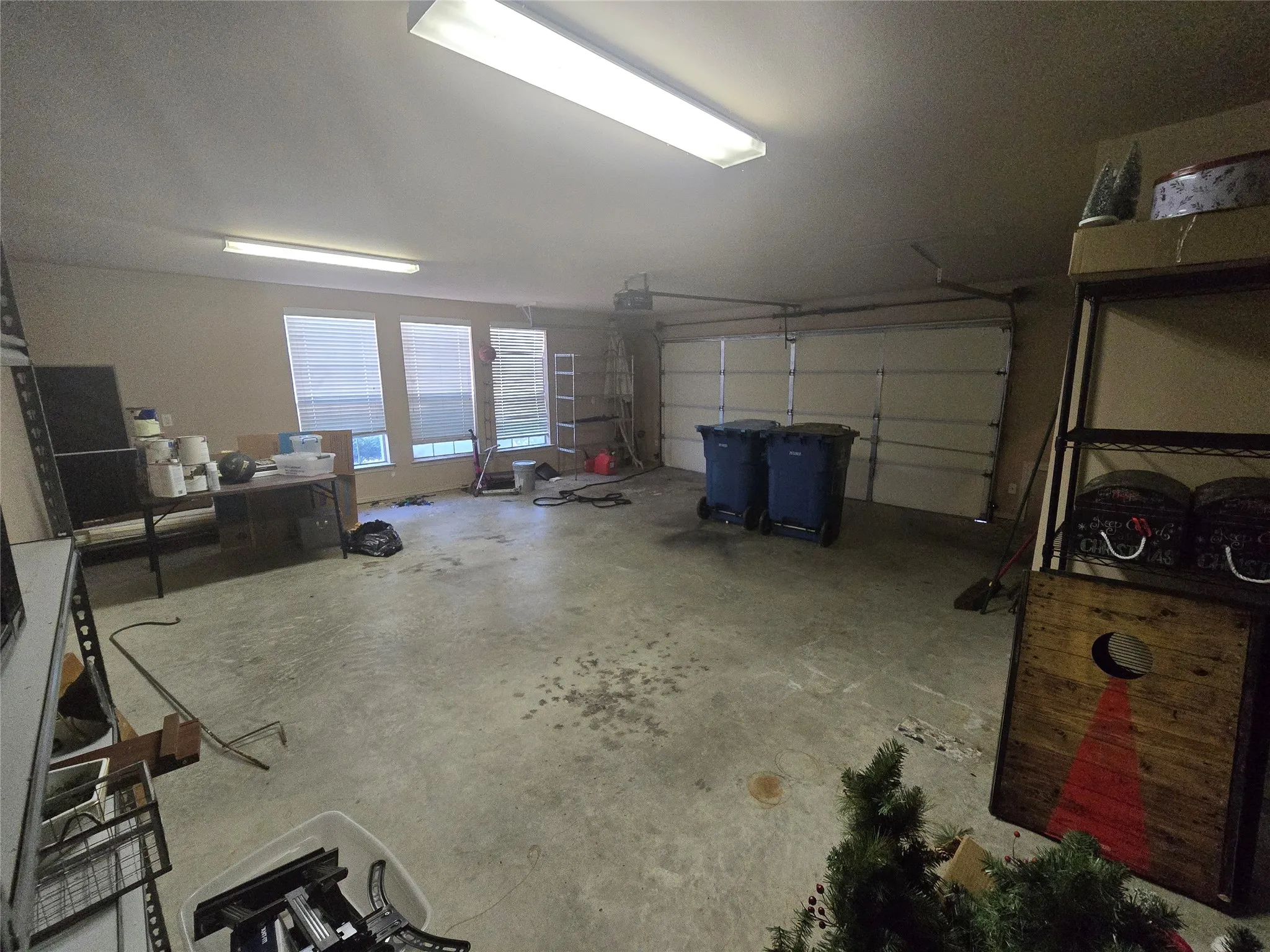 Single Family Residence For Sale in Rockwall County , 5607 Ranger Drive, Rockwall, Texas 75032, 4 Bedroom, 4 Bathroom, 2 Garage spaces, 3,071 Sqft, built in 2001, mls#21389324, Real Estate Agent in Rockwall, Homes For Sale in Rockwall county, Homes For Sale in Rockwall, Realtor in Rockwall Texas, Real Estate Brokerage Independent Realty Texas, Luminita Cordes Realtor