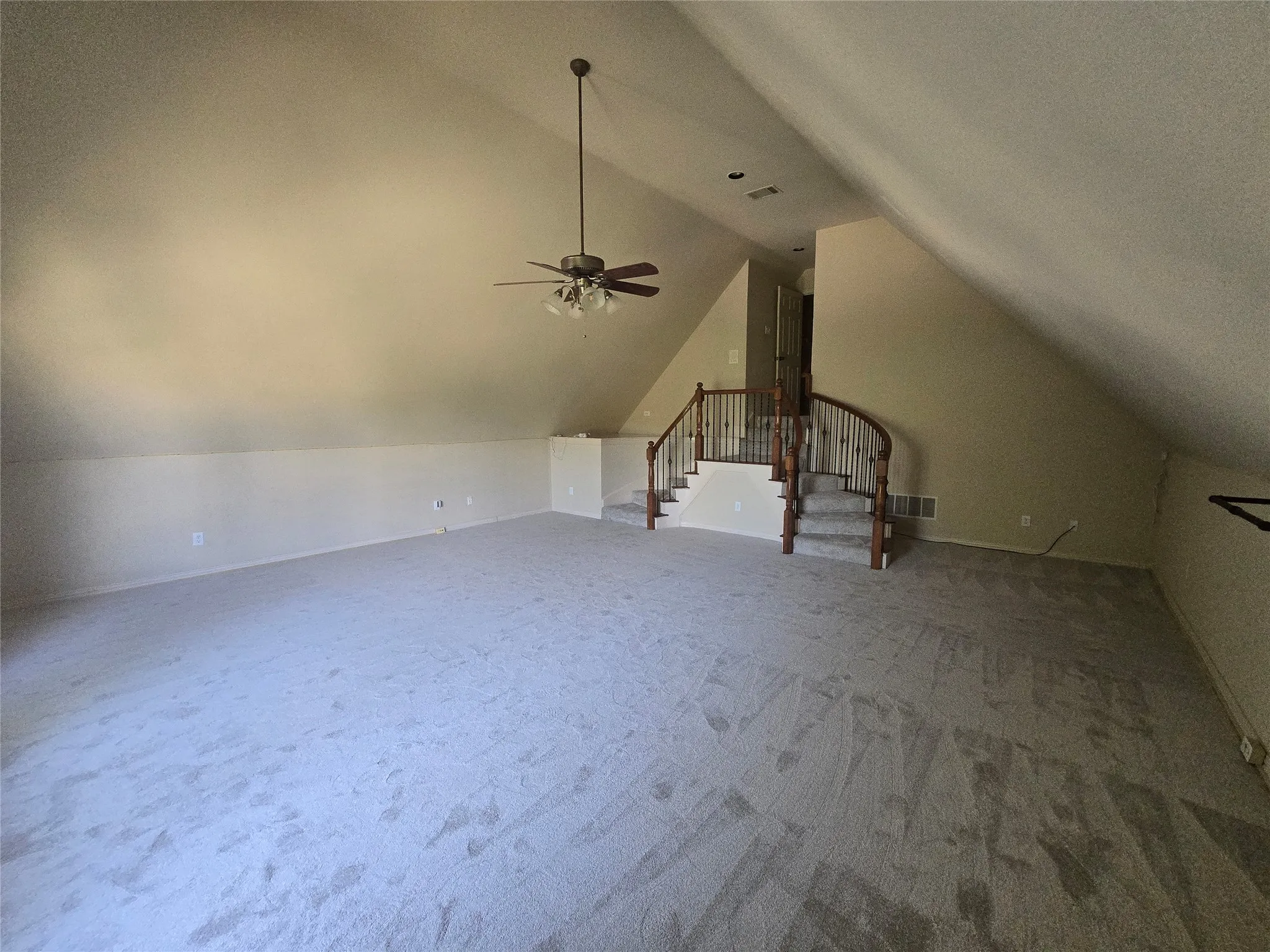 Single Family Residence For Sale in Rockwall County , 5607 Ranger Drive, Rockwall, Texas 75032, 4 Bedroom, 4 Bathroom, 2 Garage spaces, 3,071 Sqft, built in 2001, mls#21389324, Real Estate Agent in Rockwall, Homes For Sale in Rockwall county, Homes For Sale in Rockwall, Realtor in Rockwall Texas, Real Estate Brokerage Independent Realty Texas, Luminita Cordes Realtor