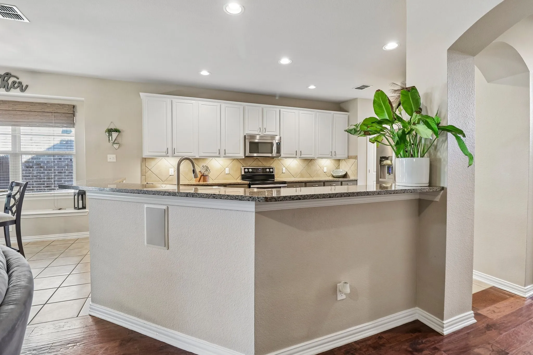 Large Kitchen