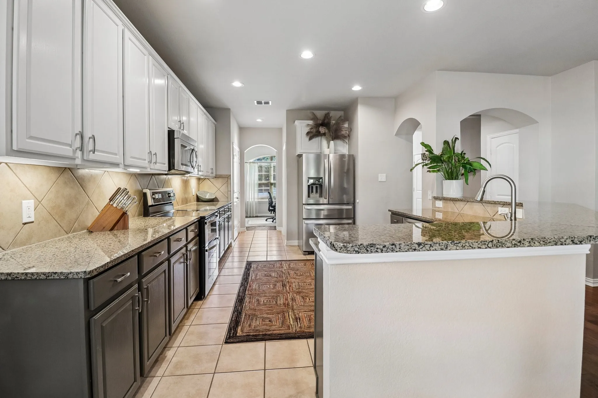 Large Kitchen