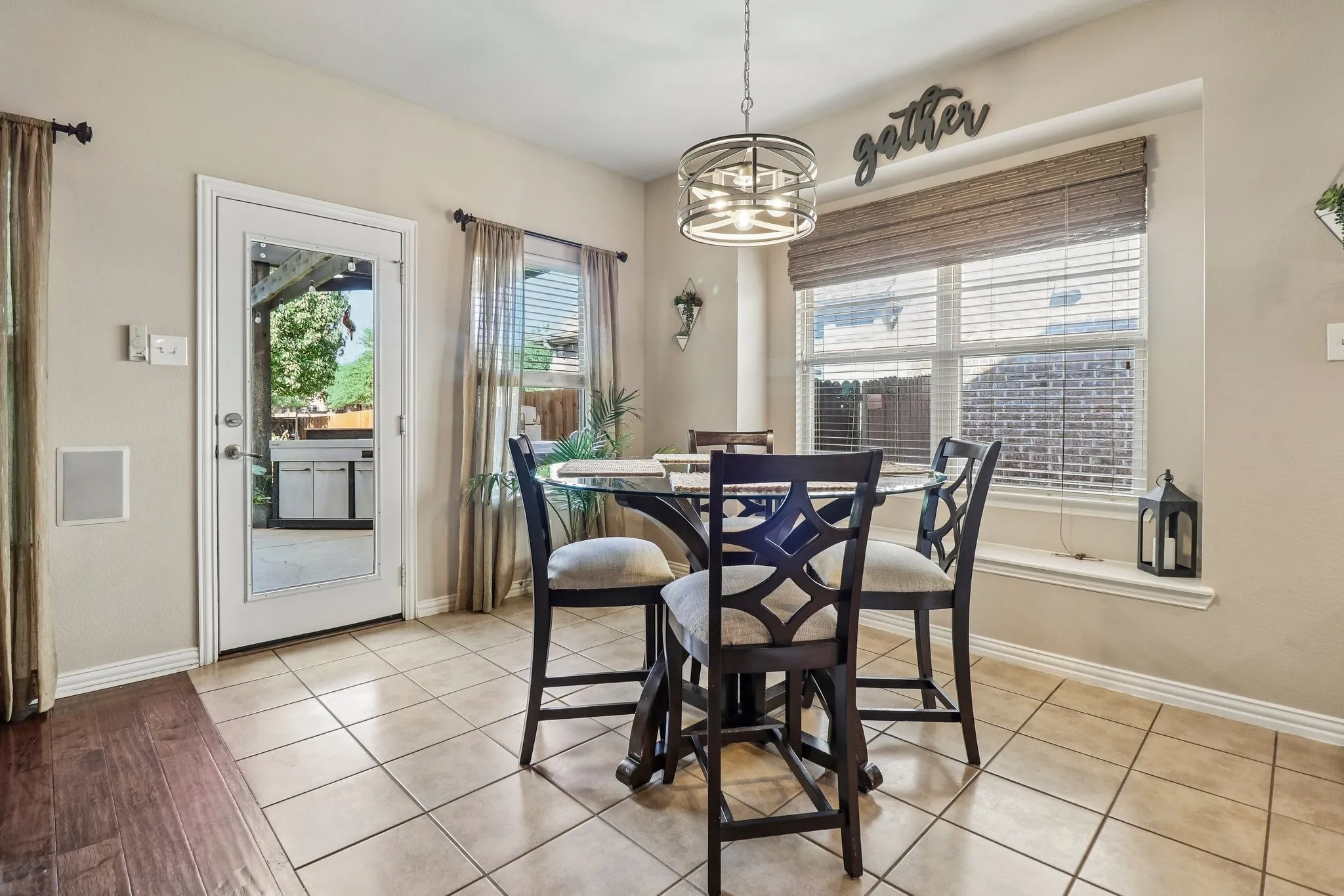Breakfast Nook