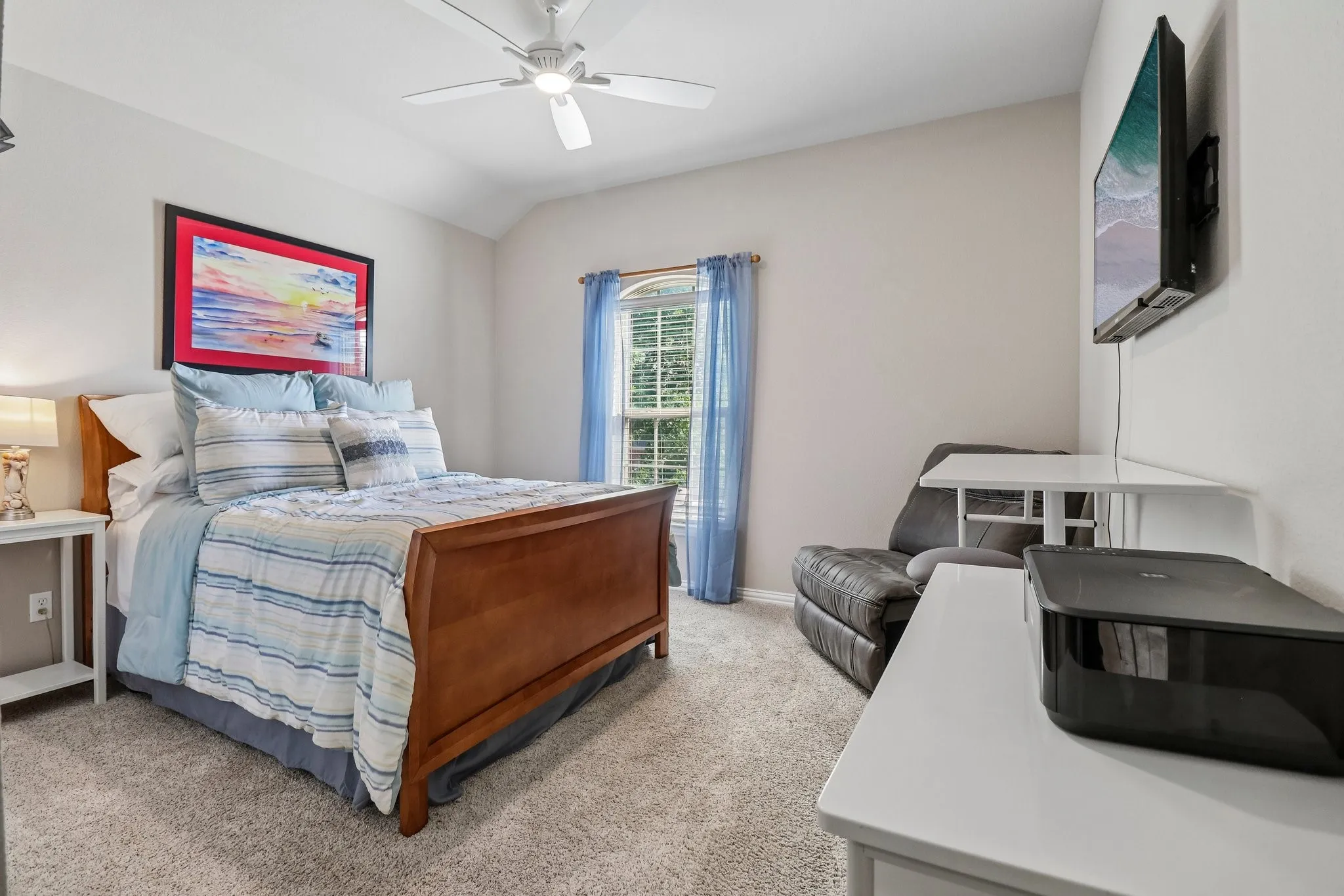 Secondary Bedroom