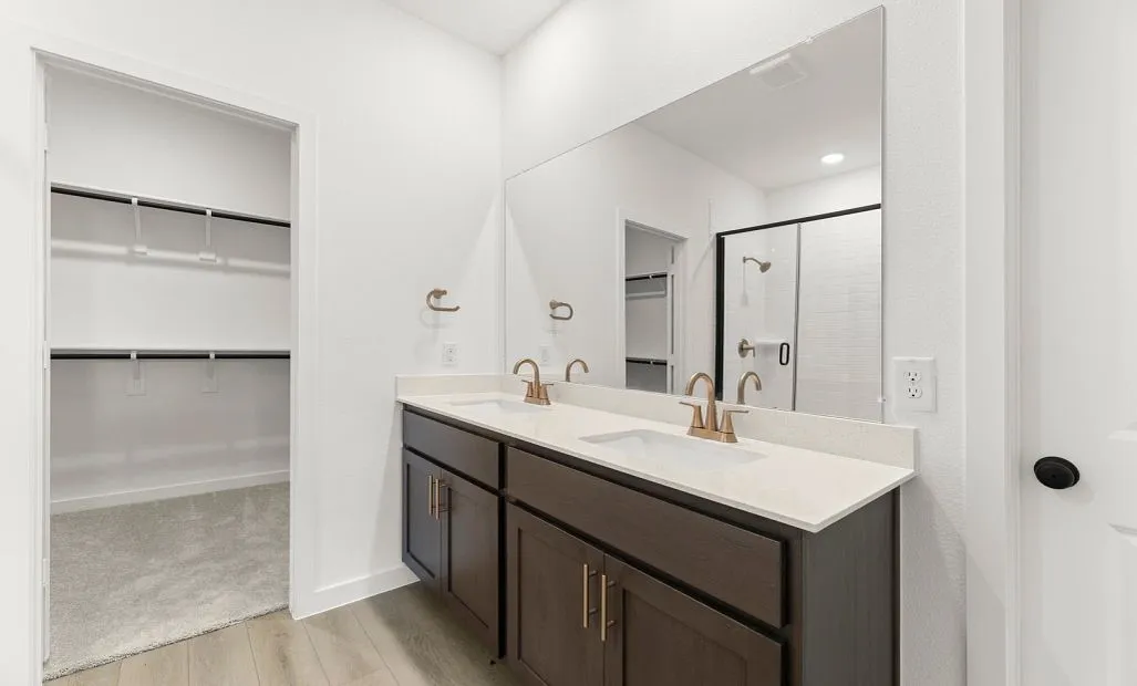 Primary Bathroom Representative Photo featuring the Laguna Collection
