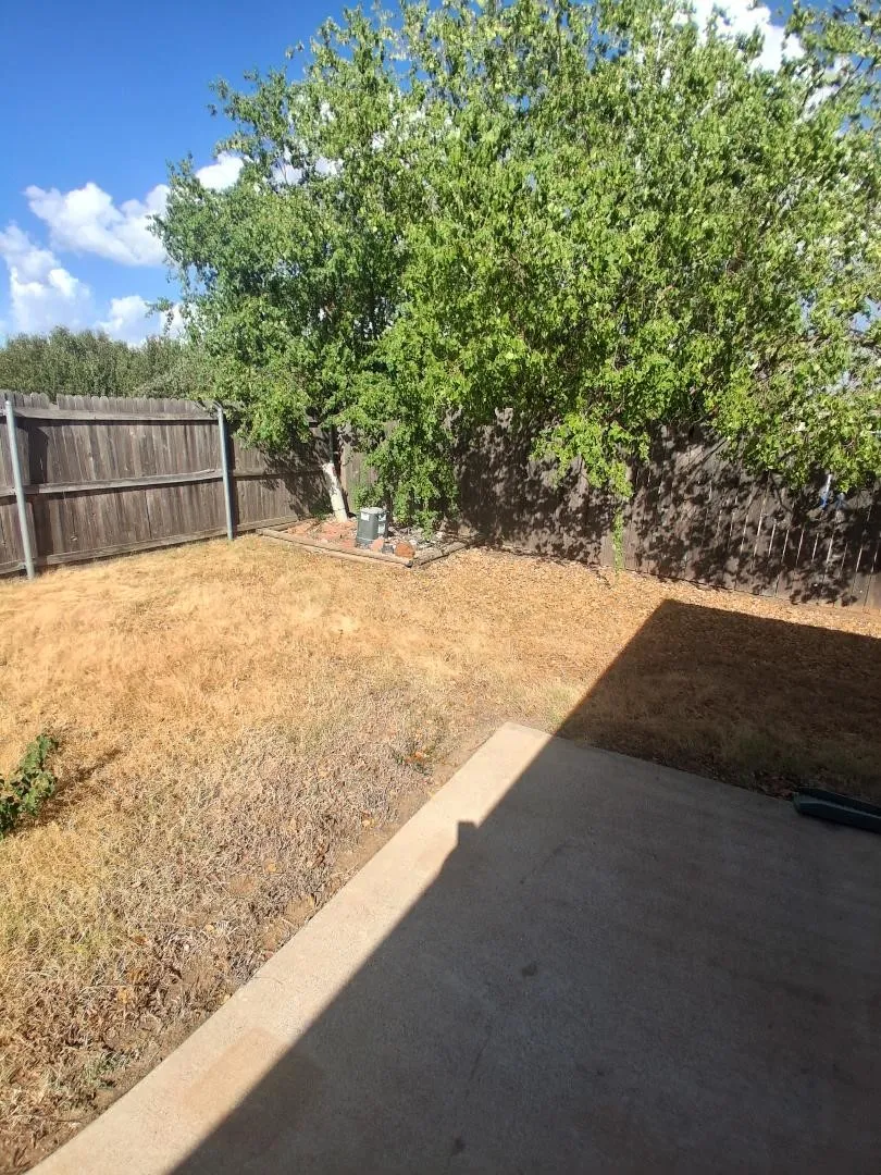 Single Family Residence For Rent in Tarrant County , 1123 Greenview Lane, Kennedale, Texas 76060, 4 Bedroom, 2 Bathroom, 2 Garage spaces, 1,775 Sqft, built in 1999, mls#21380963, Real Estate Agent in Kennedale, Homes For Rent in Tarrant county, Homes For Rent in Kennedale, Realtor in Kennedale Texas, Real Estate Brokerage Independent Realty Texas, Luminita Cordes Realtor
