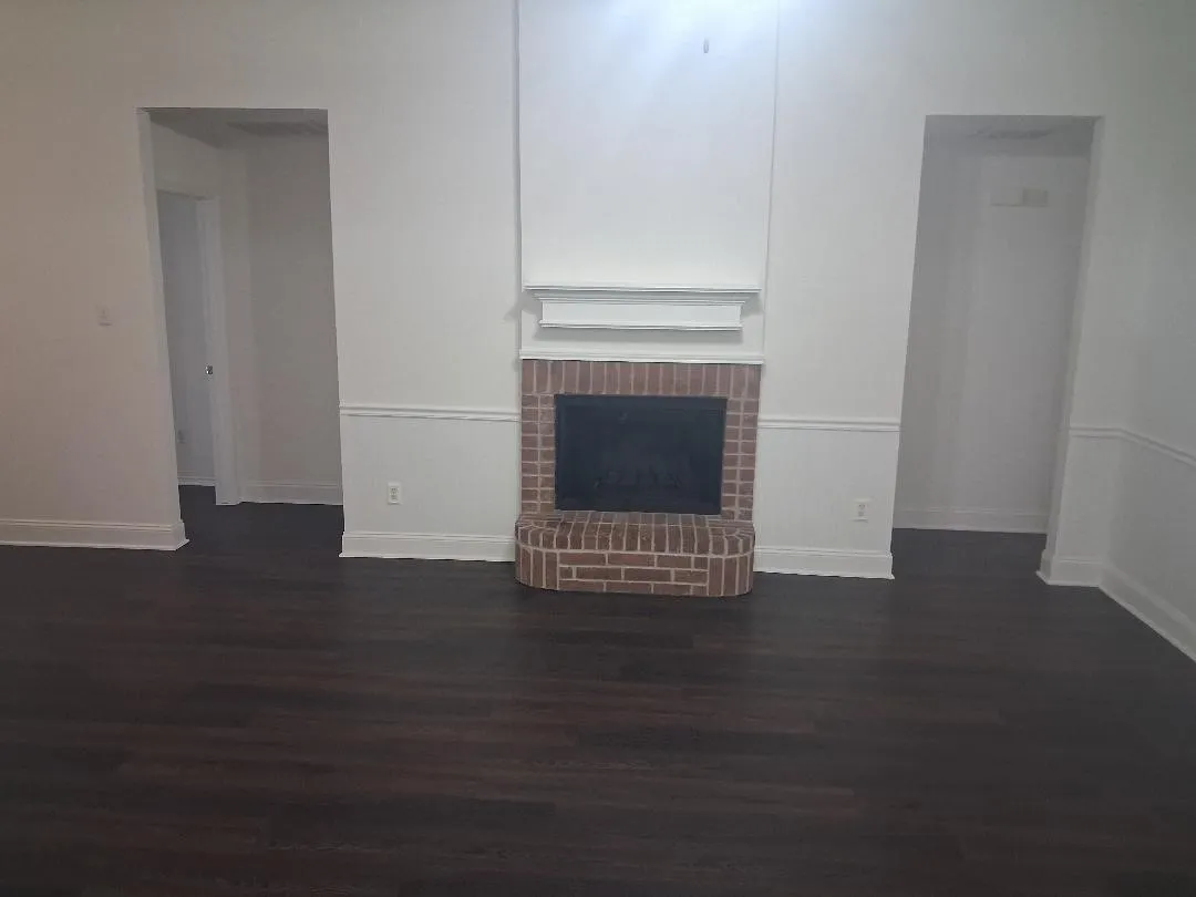 Single Family Residence For Rent in Tarrant County , 1123 Greenview Lane, Kennedale, Texas 76060, 4 Bedroom, 2 Bathroom, 2 Garage spaces, 1,775 Sqft, built in 1999, mls#21380963, Real Estate Agent in Kennedale, Homes For Rent in Tarrant county, Homes For Rent in Kennedale, Realtor in Kennedale Texas, Real Estate Brokerage Independent Realty Texas, Luminita Cordes Realtor