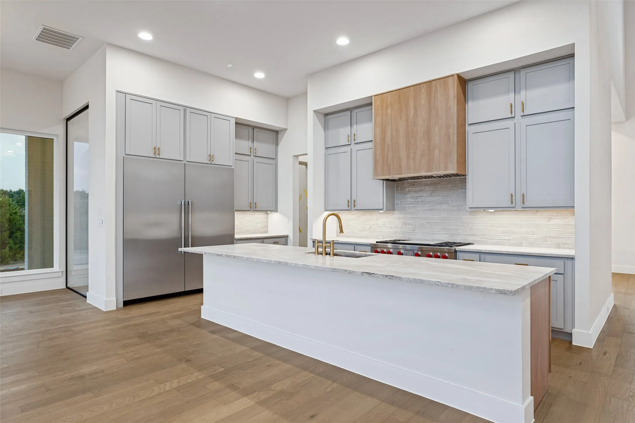 Single Family Residence For Sale in Collin County , 6842 Love Court, Mc Kinney, Texas 75071, 5 Bedroom, 6 Bathroom, 4 Garage spaces, 5,097 Sqft, built in 2026, mls#21385346, Real Estate Agent in Mc Kinney, Homes For Sale in Collin county, Homes For Sale in Mc Kinney, Realtor in Mc Kinney Texas, Real Estate Brokerage Independent Realty Texas, Luminita Cordes Realtor