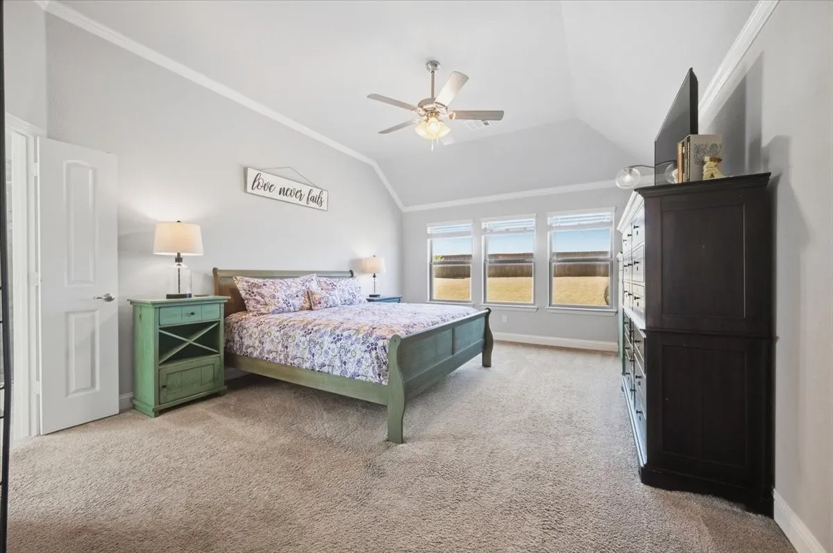 Single Family Residence For Sale in Ellis County , 136 Sapphire Lane, Waxahachie, Texas 75165, 3 Bedroom, 2 Bathroom, 2 Garage spaces, 2,267 Sqft, built in 2019, mls#21389366, Real Estate Agent in Waxahachie, Homes For Sale in Ellis county, Homes For Sale in Waxahachie, Realtor in Waxahachie Texas, Real Estate Brokerage Independent Realty Texas, Luminita Cordes Realtor