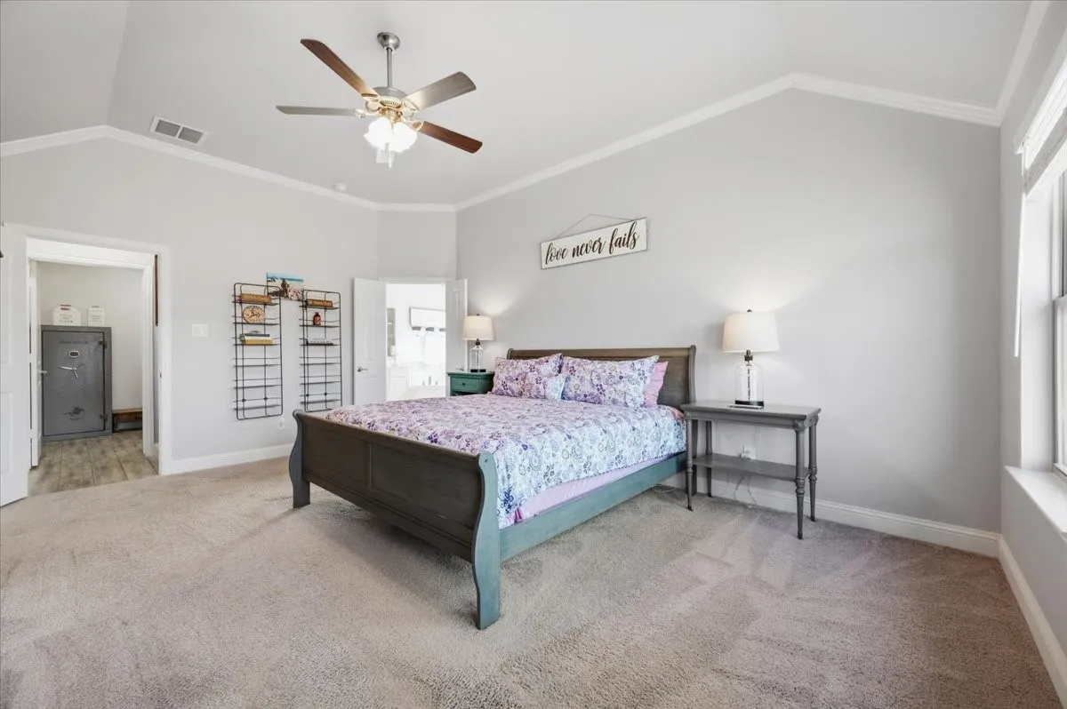 Single Family Residence For Sale in Ellis County , 136 Sapphire Lane, Waxahachie, Texas 75165, 3 Bedroom, 2 Bathroom, 2 Garage spaces, 2,267 Sqft, built in 2019, mls#21389366, Real Estate Agent in Waxahachie, Homes For Sale in Ellis county, Homes For Sale in Waxahachie, Realtor in Waxahachie Texas, Real Estate Brokerage Independent Realty Texas, Luminita Cordes Realtor