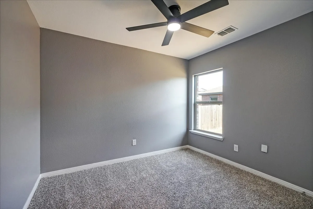 Single Family Residence For Sale in Wise County , 119 Barbwire Way, Newark, Texas 76071, 3 Bedroom, 2 Bathroom, 2 Garage spaces, 1,379 Sqft, built in 2020, mls#21388591, Real Estate Agent in Newark, Homes For Sale in Wise county, Homes For Sale in Newark, Realtor in Newark Texas, Real Estate Brokerage Independent Realty Texas, Luminita Cordes Realtor