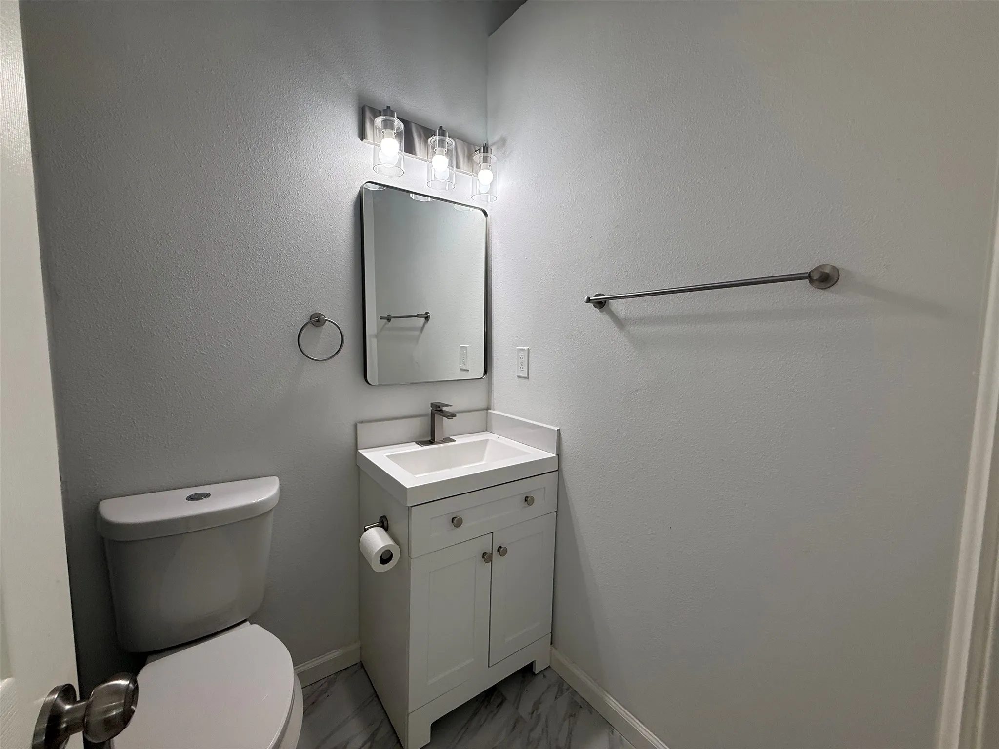 Single Family Residence For Rent in Dallas County , 509 Dover Drive, Richardson, Texas 75080, 3 Bedroom, 2 Bathroom, 2 Garage spaces, 1,216 Sqft, built in 1958, mls#21389365, Real Estate Agent in Richardson, Homes For Rent in Dallas county, Homes For Rent in Richardson, Realtor in Richardson Texas, Real Estate Brokerage Independent Realty Texas, Luminita Cordes Realtor