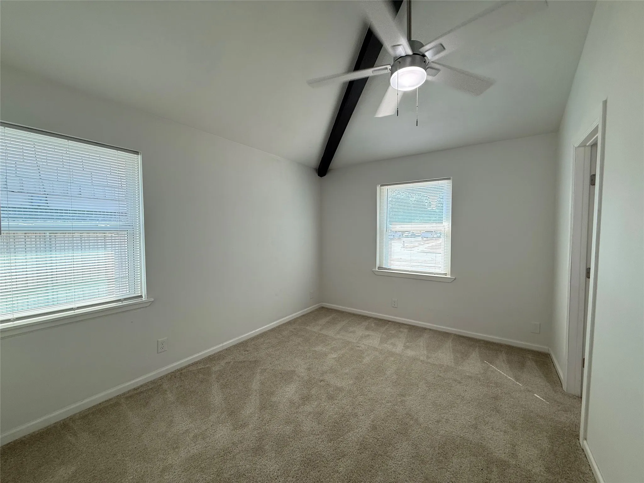 Single Family Residence For Rent in Dallas County , 509 Dover Drive, Richardson, Texas 75080, 3 Bedroom, 2 Bathroom, 2 Garage spaces, 1,216 Sqft, built in 1958, mls#21389365, Real Estate Agent in Richardson, Homes For Rent in Dallas county, Homes For Rent in Richardson, Realtor in Richardson Texas, Real Estate Brokerage Independent Realty Texas, Luminita Cordes Realtor