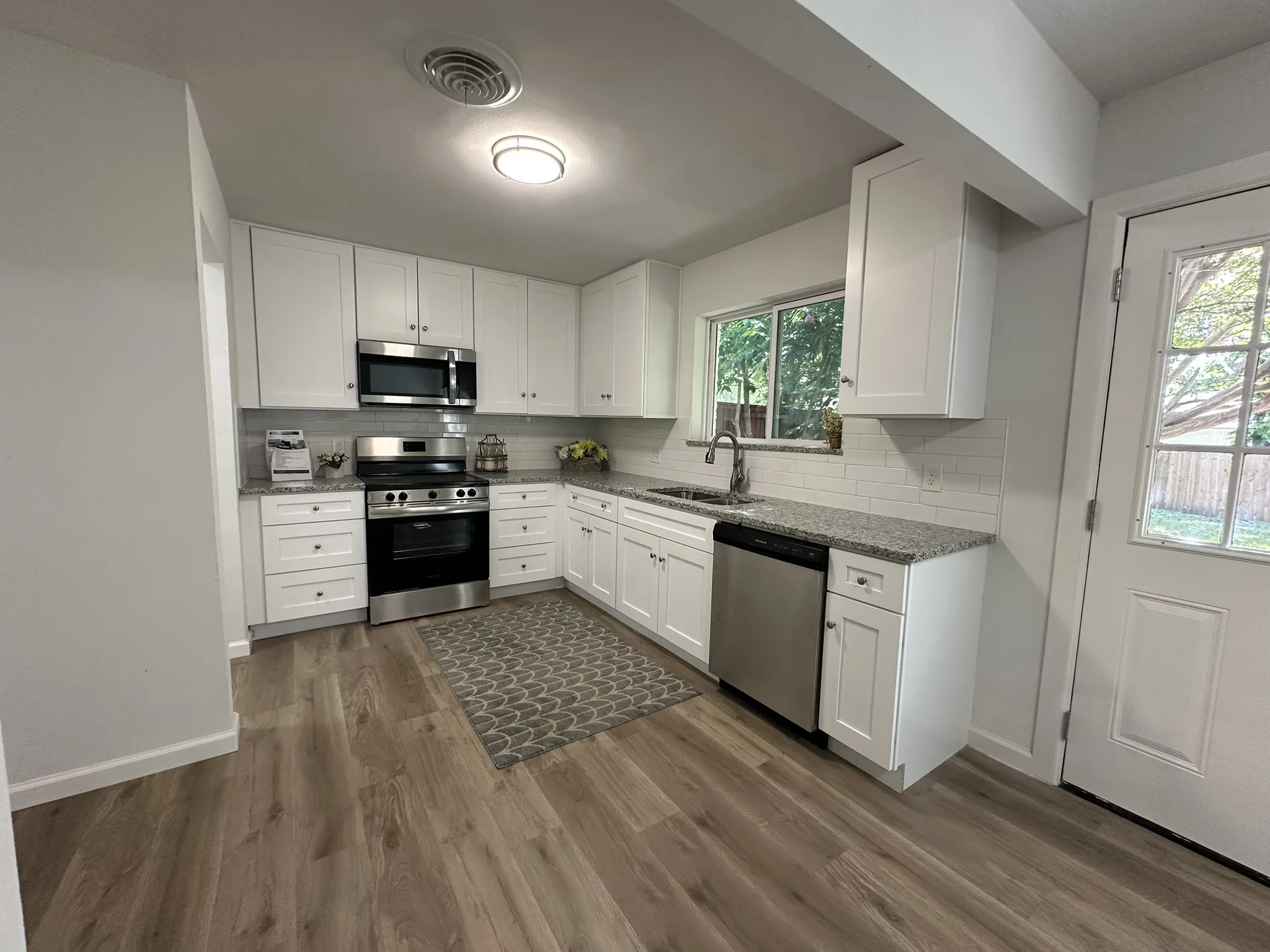 Single Family Residence For Rent in Dallas County , 509 Dover Drive, Richardson, Texas 75080, 3 Bedroom, 2 Bathroom, 2 Garage spaces, 1,216 Sqft, built in 1958, mls#21389365, Real Estate Agent in Richardson, Homes For Rent in Dallas county, Homes For Rent in Richardson, Realtor in Richardson Texas, Real Estate Brokerage Independent Realty Texas, Luminita Cordes Realtor