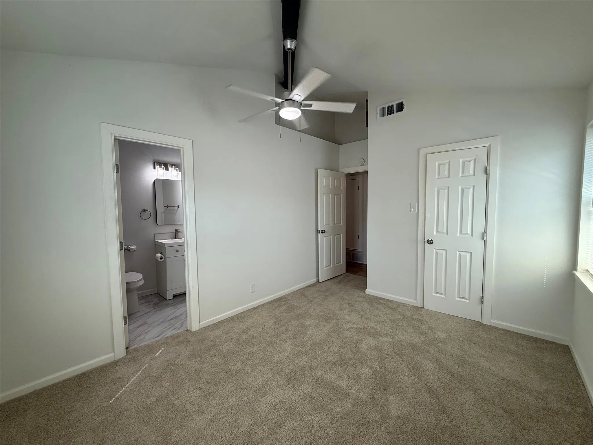 Single Family Residence For Rent in Dallas County , 509 Dover Drive, Richardson, Texas 75080, 3 Bedroom, 2 Bathroom, 2 Garage spaces, 1,216 Sqft, built in 1958, mls#21389365, Real Estate Agent in Richardson, Homes For Rent in Dallas county, Homes For Rent in Richardson, Realtor in Richardson Texas, Real Estate Brokerage Independent Realty Texas, Luminita Cordes Realtor