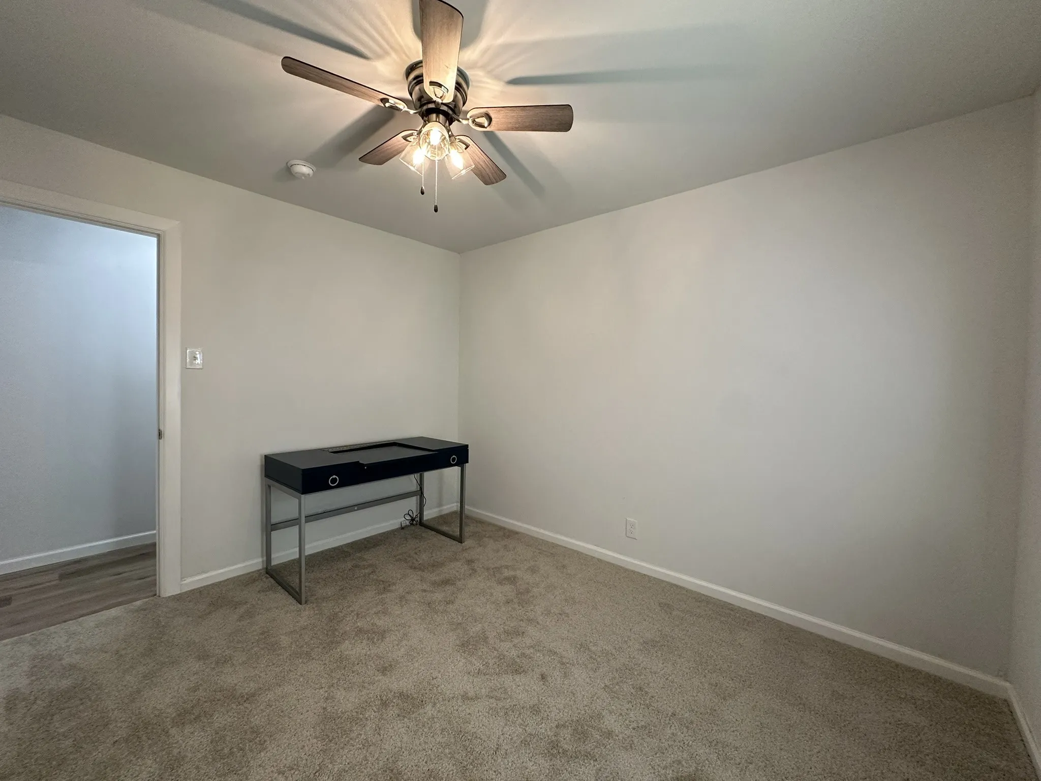 Single Family Residence For Rent in Dallas County , 509 Dover Drive, Richardson, Texas 75080, 3 Bedroom, 2 Bathroom, 2 Garage spaces, 1,216 Sqft, built in 1958, mls#21389365, Real Estate Agent in Richardson, Homes For Rent in Dallas county, Homes For Rent in Richardson, Realtor in Richardson Texas, Real Estate Brokerage Independent Realty Texas, Luminita Cordes Realtor