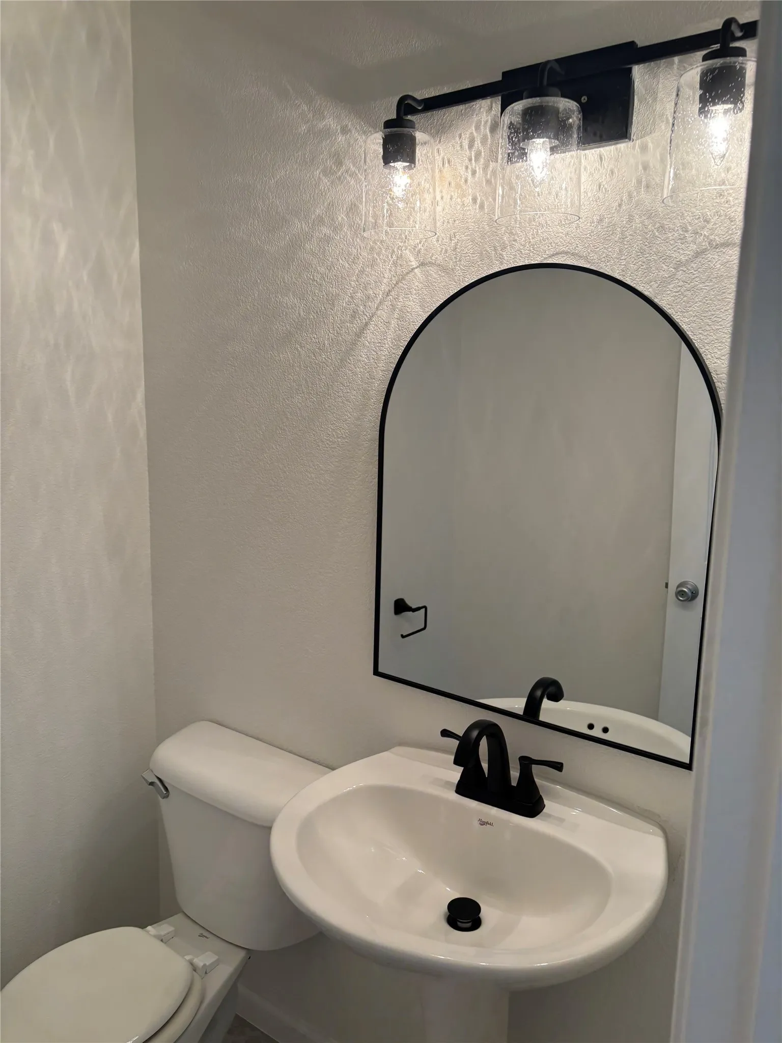 Single Family Residence For Rent in Denton County , 1721 Spyglass Drive, Little Elm, Texas 75068, 4 Bedroom, 3 Bathroom, 2 Garage spaces, 2,569 Sqft, built in 2004, mls#21388439, Real Estate Agent in Little Elm, Homes For Rent in Denton county, Homes For Rent in Little Elm, Realtor in Little Elm Texas, Real Estate Brokerage Independent Realty Texas, Luminita Cordes Realtor
