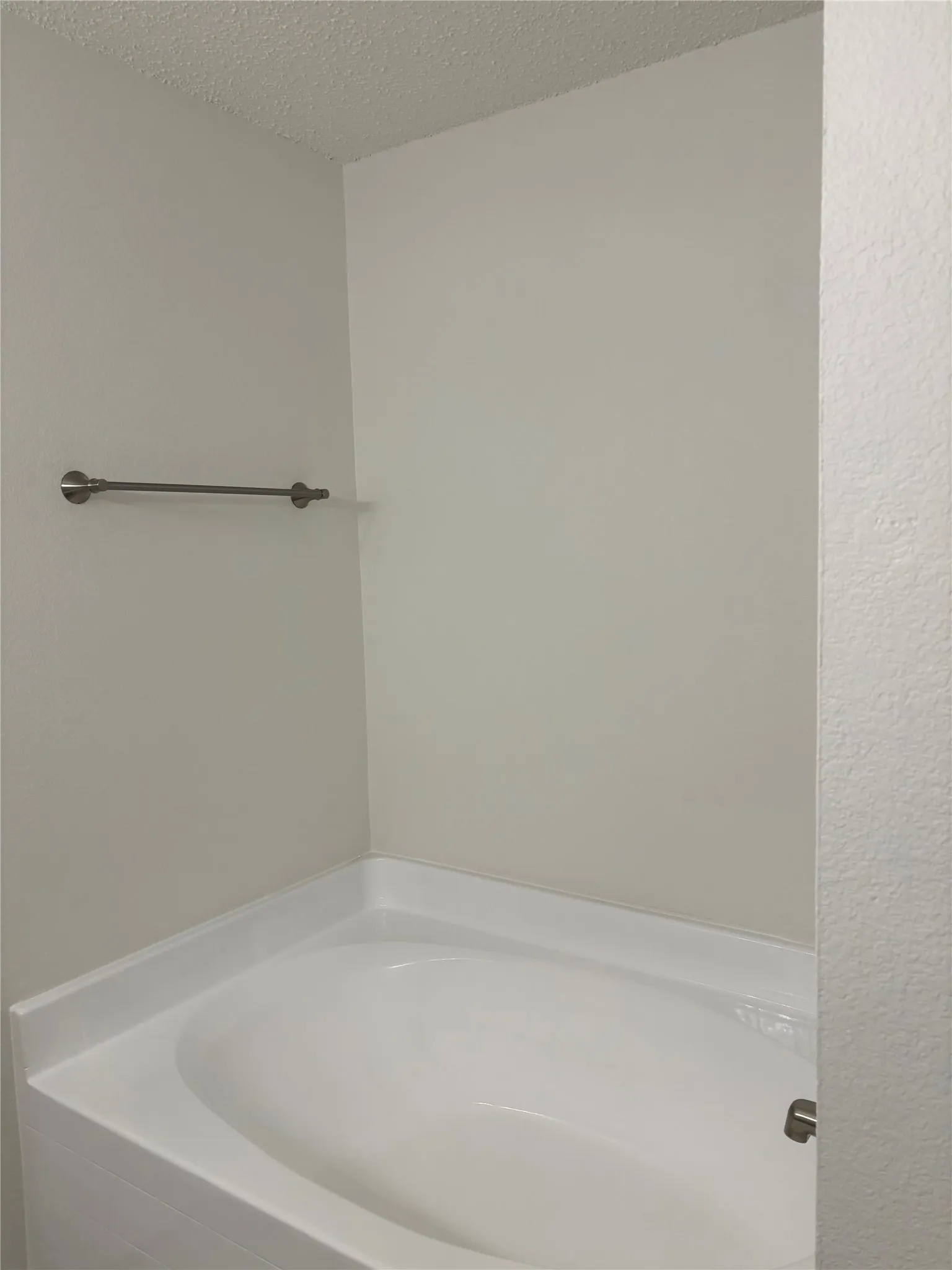 Single Family Residence For Rent in Denton County , 1721 Spyglass Drive, Little Elm, Texas 75068, 4 Bedroom, 3 Bathroom, 2 Garage spaces, 2,569 Sqft, built in 2004, mls#21388439, Real Estate Agent in Little Elm, Homes For Rent in Denton county, Homes For Rent in Little Elm, Realtor in Little Elm Texas, Real Estate Brokerage Independent Realty Texas, Luminita Cordes Realtor