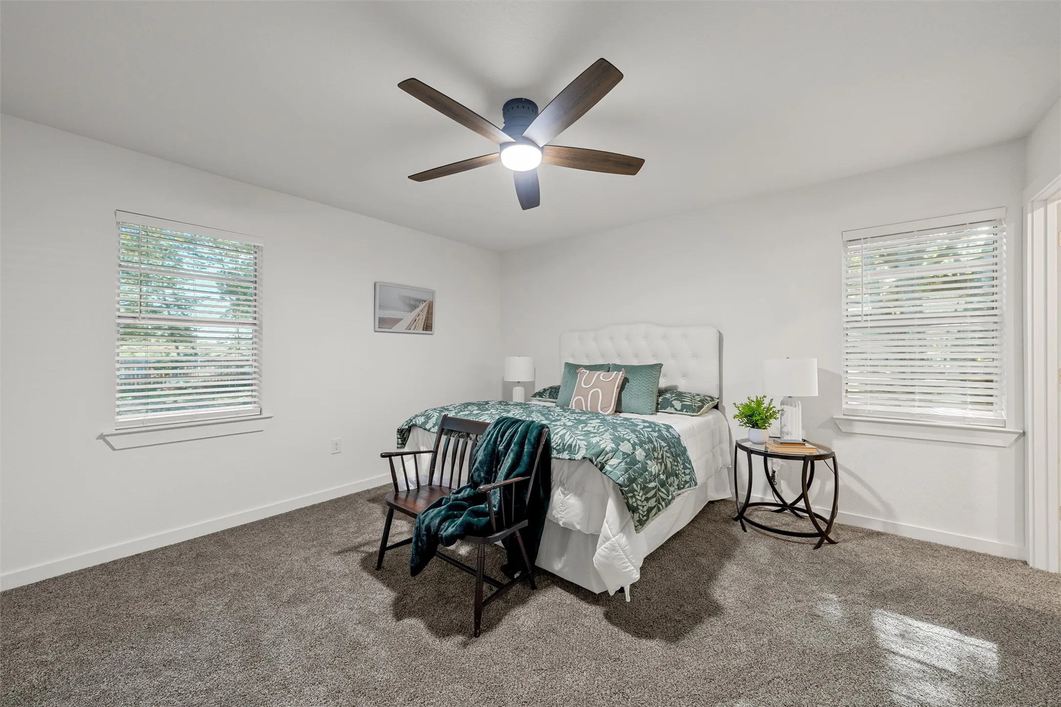 Single Family Residence For Sale in Mc Lennan County , 121 E Dawn Drive, Robinson, Texas 76706, 3 Bedroom, 2 Bathroom, 2 Garage spaces, 1,594 Sqft, built in 1972, mls#21389257, Real Estate Agent in Robinson, Homes For Sale in Mc Lennan county, Homes For Sale in Robinson, Realtor in Robinson Texas, Real Estate Brokerage Independent Realty Texas, Luminita Cordes Realtor