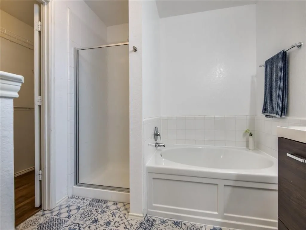 Single Family Residence For Rent in Denton County , 1428 Laurel Hall Lane, Little Elm, Texas 75068, 4 Bedroom, 3 Bathroom, 2 Garage spaces, 2,359 Sqft, built in 2001, mls#21389378, Real Estate Agent in Little Elm, Homes For Rent in Denton county, Homes For Rent in Little Elm, Realtor in Little Elm Texas, Real Estate Brokerage Independent Realty Texas, Luminita Cordes Realtor