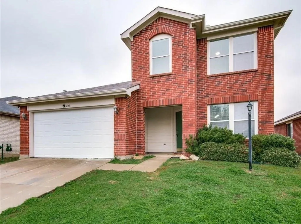 Single Family Residence For Rent in Denton County , 1428 Laurel Hall Lane, Little Elm, Texas 75068, 4 Bedroom, 3 Bathroom, 2 Garage spaces, 2,359 Sqft, built in 2001, mls#21389378, Real Estate Agent in Little Elm, Homes For Rent in Denton county, Homes For Rent in Little Elm, Realtor in Little Elm Texas, Real Estate Brokerage Independent Realty Texas, Luminita Cordes Realtor