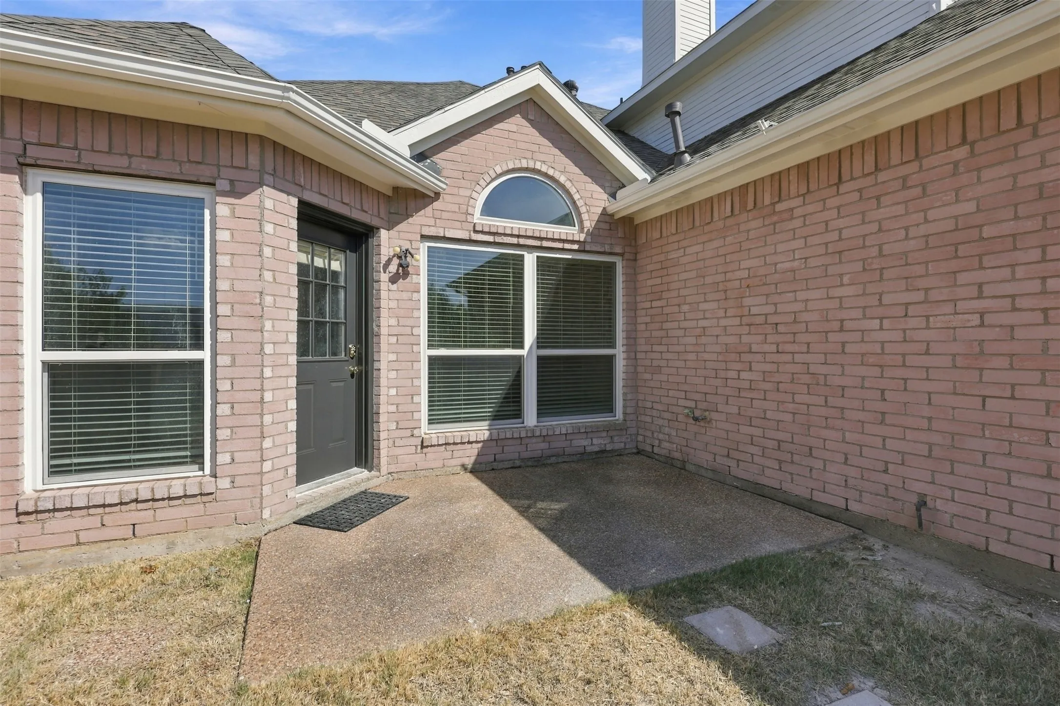 Single Family Residence For Sale in Collin County , 8117 Case Drive, Plano, Texas 75025, 5 Bedroom, 3 Bathroom, 2 Garage spaces, 2,576 Sqft, built in 1995, mls#21386938, Real Estate Agent in Plano, Homes For Sale in Collin county, Homes For Sale in Plano, Realtor in Plano Texas, Real Estate Brokerage Independent Realty Texas, Luminita Cordes Realtor