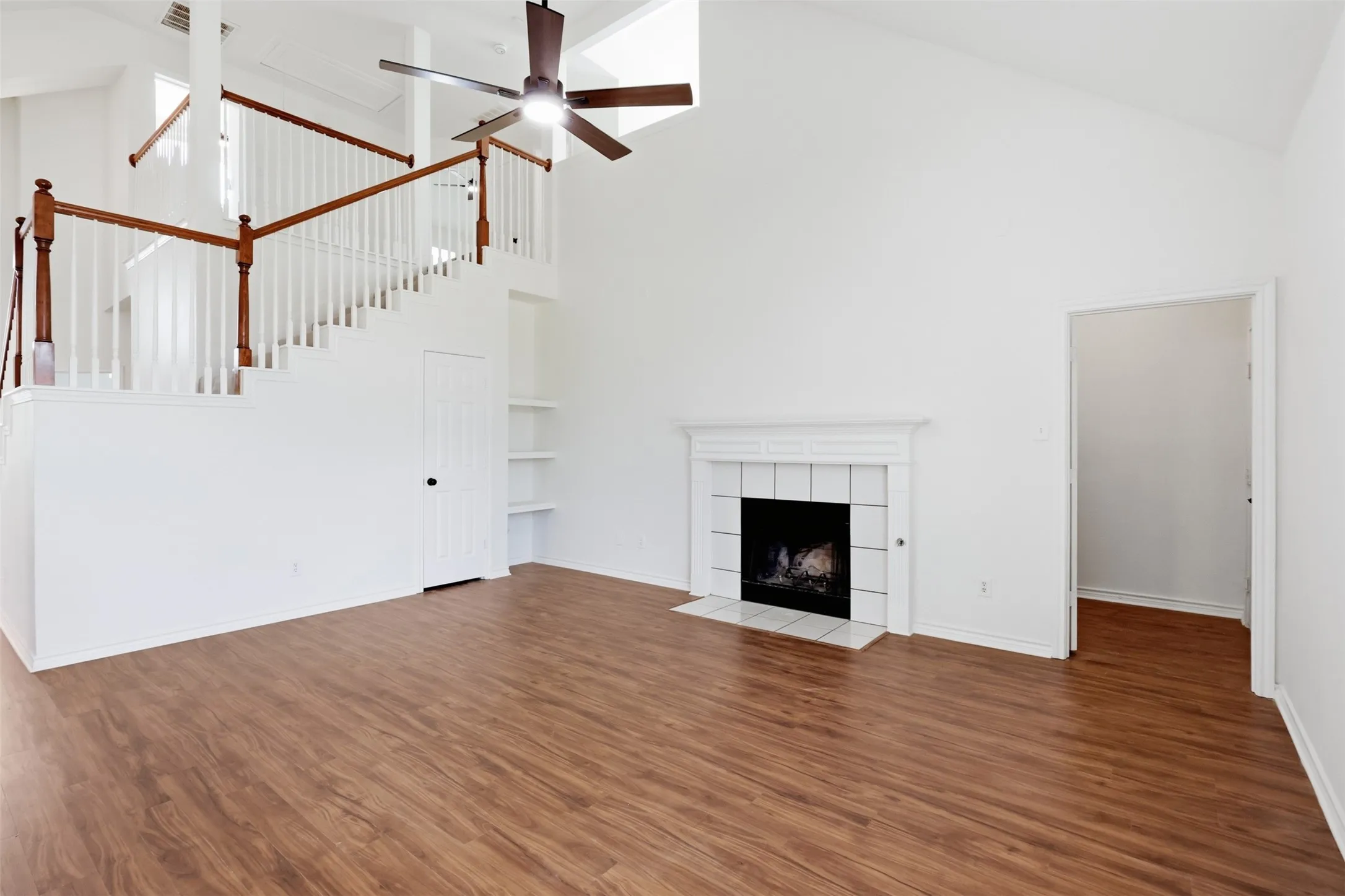 Single Family Residence For Sale in Collin County , 8117 Case Drive, Plano, Texas 75025, 5 Bedroom, 3 Bathroom, 2 Garage spaces, 2,576 Sqft, built in 1995, mls#21386938, Real Estate Agent in Plano, Homes For Sale in Collin county, Homes For Sale in Plano, Realtor in Plano Texas, Real Estate Brokerage Independent Realty Texas, Luminita Cordes Realtor