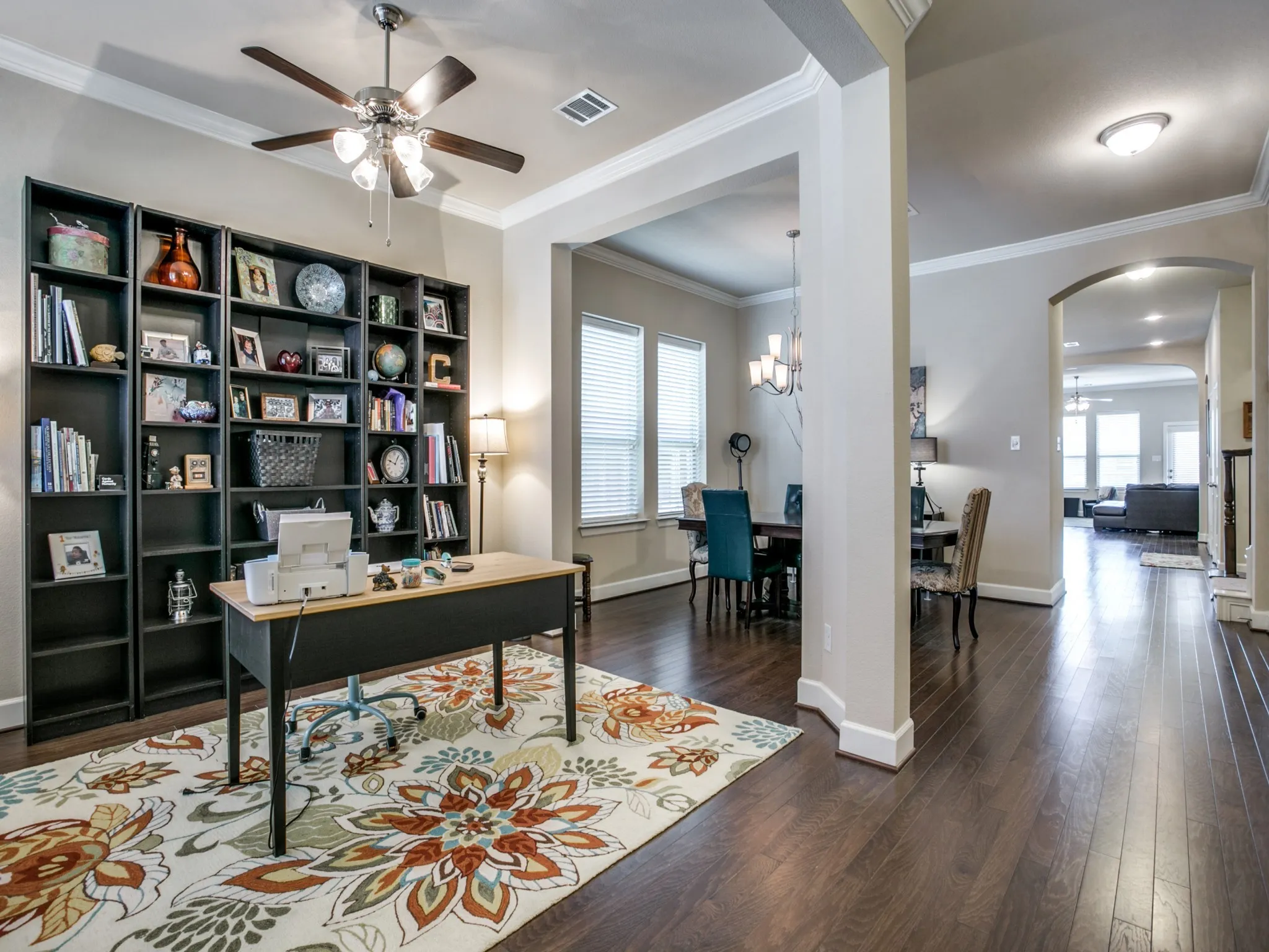 Single Family Residence For Rent in Tarrant County , 1010 Crystal Oak Lane, Arlington, Texas 76005, 3 Bedroom, 3 Bathroom, 2 Garage spaces, 2,990 Sqft, built in 2013, mls#21389281, Real Estate Agent in Arlington, Homes For Rent in Tarrant county, Homes For Rent in Arlington, Realtor in Arlington Texas, Real Estate Brokerage Independent Realty Texas, Luminita Cordes Realtor