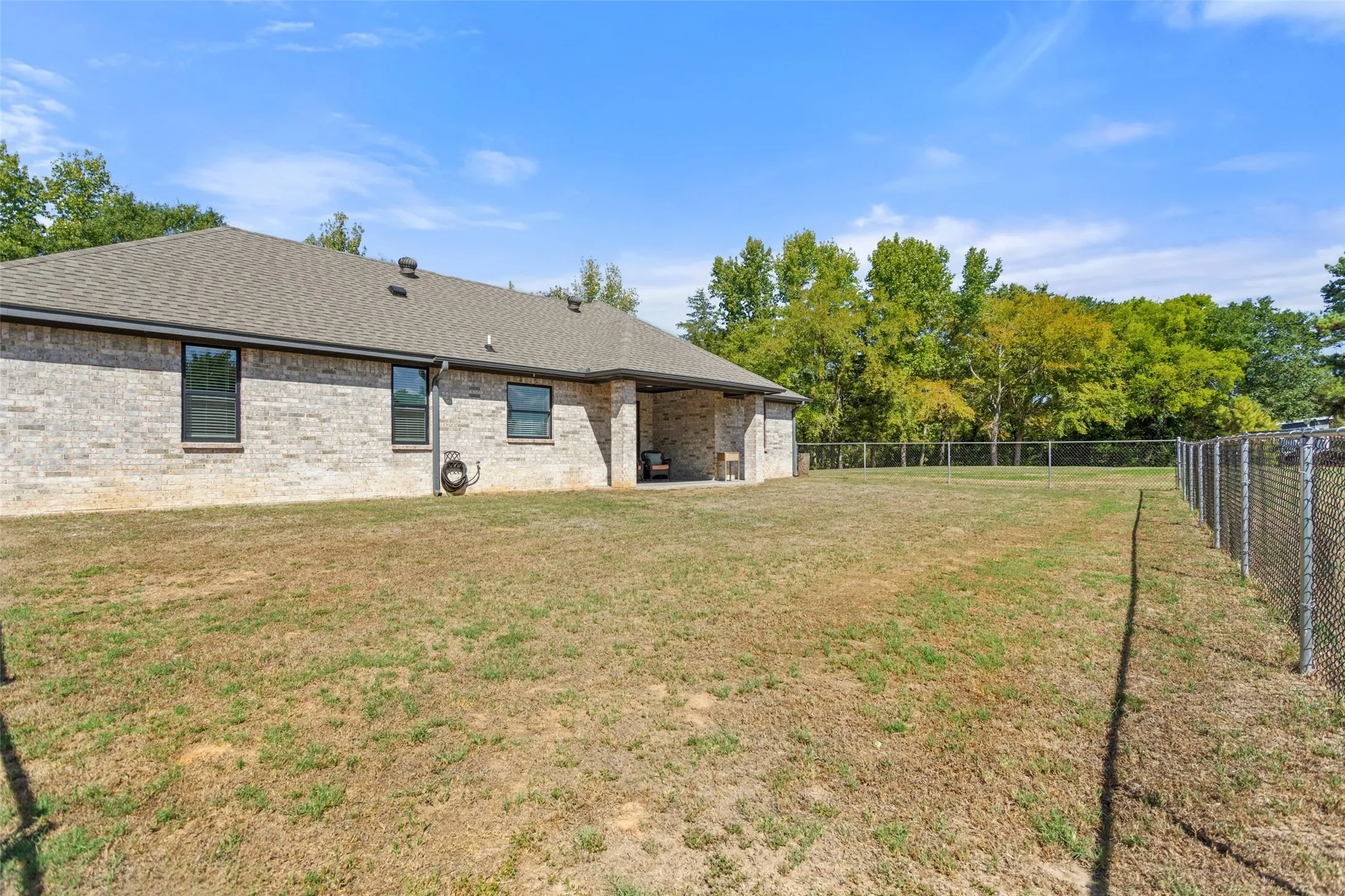 Single Family Residence For Sale in Wood County , 129 County Road 4847, Winnsboro, Texas 75494, 3 Bedroom, 2 Bathroom, 1 Garage spaces, 1,975 Sqft, built in 2021, mls#21389297, Real Estate Agent in Winnsboro, Homes For Sale in Wood county, Homes For Sale in Winnsboro, Realtor in Winnsboro Texas, Real Estate Brokerage Independent Realty Texas, Luminita Cordes Realtor