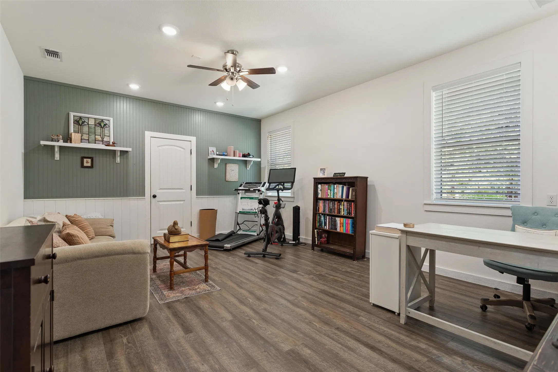 Single Family Residence For Sale in Wood County , 129 County Road 4847, Winnsboro, Texas 75494, 3 Bedroom, 2 Bathroom, 1 Garage spaces, 1,975 Sqft, built in 2021, mls#21389297, Real Estate Agent in Winnsboro, Homes For Sale in Wood county, Homes For Sale in Winnsboro, Realtor in Winnsboro Texas, Real Estate Brokerage Independent Realty Texas, Luminita Cordes Realtor