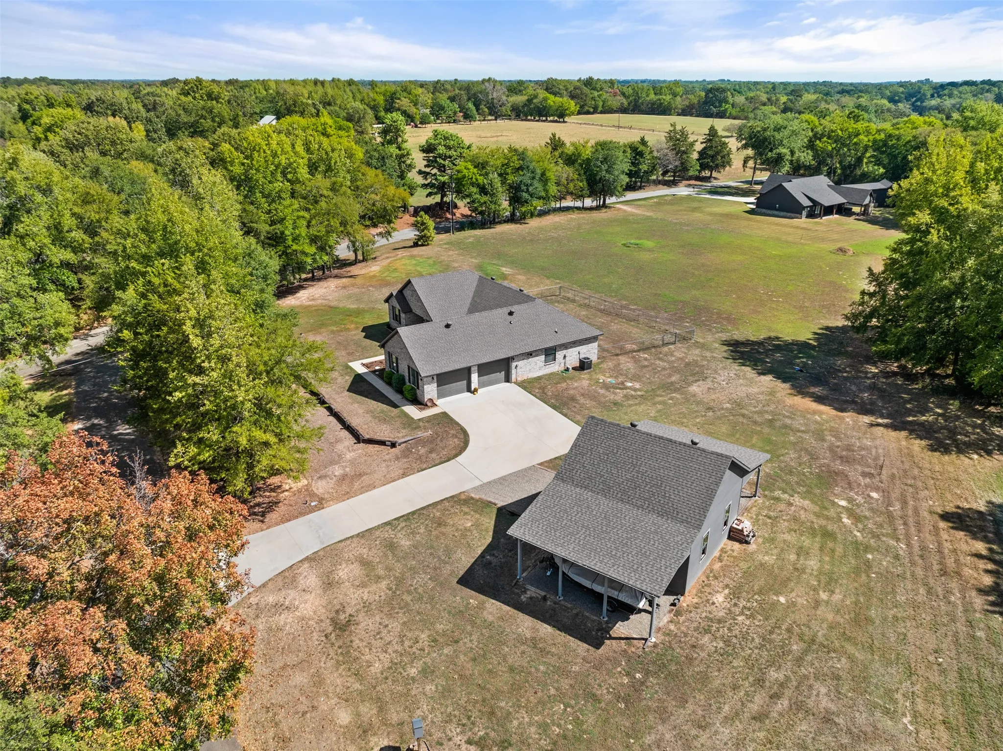 Single Family Residence For Sale in Wood County , 129 County Road 4847, Winnsboro, Texas 75494, 3 Bedroom, 2 Bathroom, 1 Garage spaces, 1,975 Sqft, built in 2021, mls#21389297, Real Estate Agent in Winnsboro, Homes For Sale in Wood county, Homes For Sale in Winnsboro, Realtor in Winnsboro Texas, Real Estate Brokerage Independent Realty Texas, Luminita Cordes Realtor