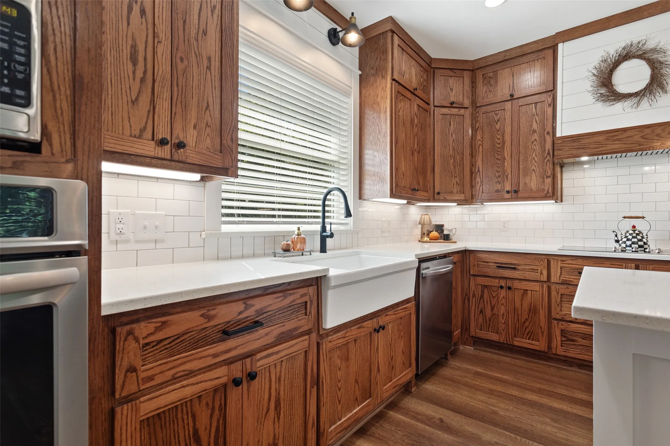 Single Family Residence For Sale in Wood County , 129 County Road 4847, Winnsboro, Texas 75494, 3 Bedroom, 2 Bathroom, 1 Garage spaces, 1,975 Sqft, built in 2021, mls#21389297, Real Estate Agent in Winnsboro, Homes For Sale in Wood county, Homes For Sale in Winnsboro, Realtor in Winnsboro Texas, Real Estate Brokerage Independent Realty Texas, Luminita Cordes Realtor